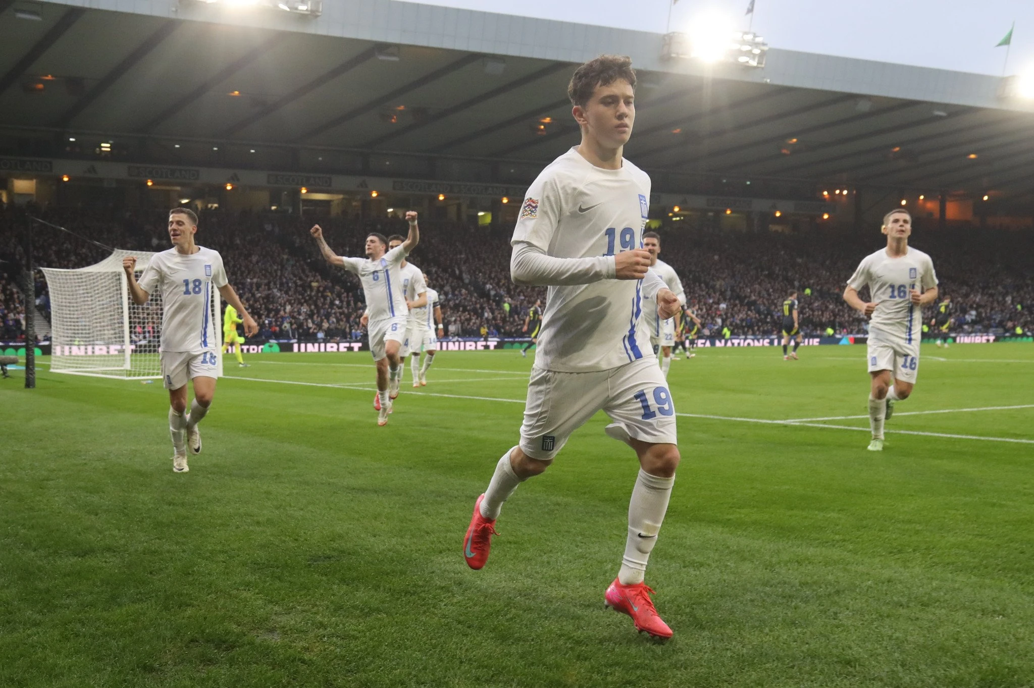 Πανηγυρισμοί Εθνικής Ελλάδας Καρέτσας / Πηγή: Eurokinissi