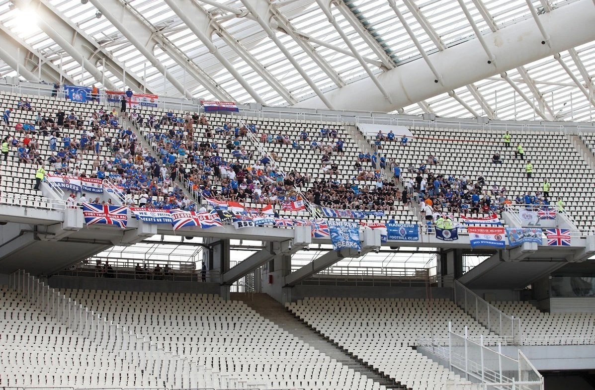 <b>Οι οπαδοί της Ρέιντζερς στο ΟΑΚΑ / Πηγή: Eurokinissi</b>