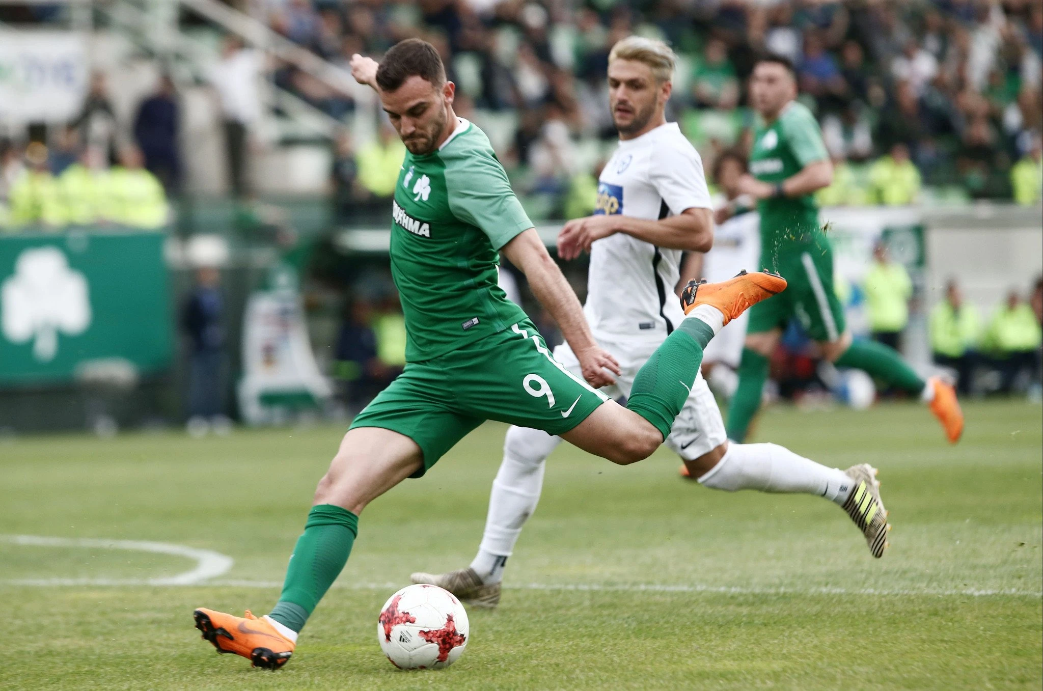 Ο Γιάννης Μυστακίδης ήταν ο τελευταίος μεσοεπιθετικός που πήρε τη φανέλα με το Νο9 - ΠΗΓΗ: ΙΝΤΙΜΕ