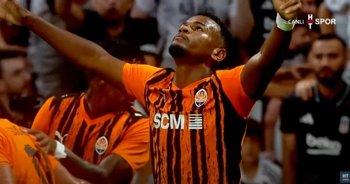 Ο Βραζιλιάνος εξτρέμ της Σαχτάρ, Άλισον έκανε... πράγματα και θαύματα απέναντι στην Μπεσίκτας / Screenshot