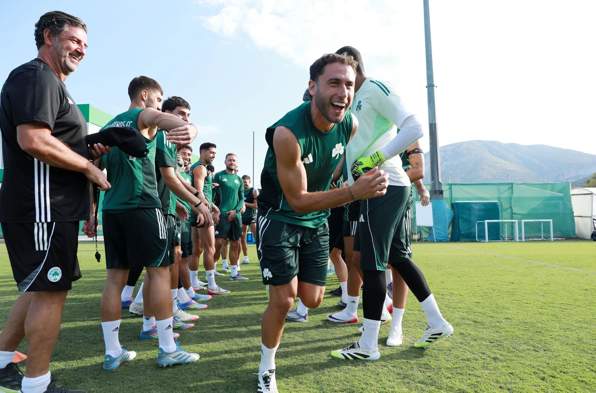 Ο Νταβίντε Καλάμπρια στην πρώτη του προπόνηση με τον Παναθηναϊκό / Πηγή: Intime