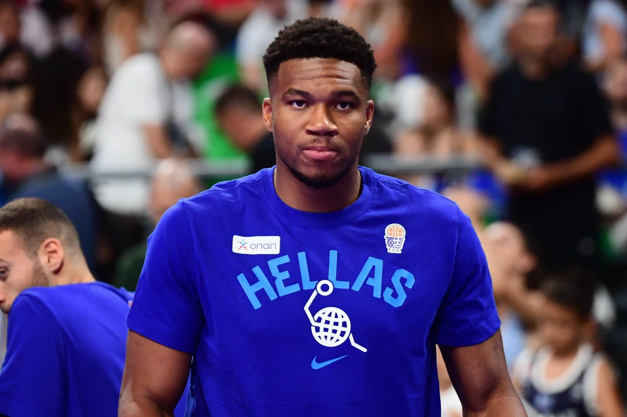 Ο Γιάννης Αντετοκούνμπο στο... πλευρό της Εθνικής για το πρώτο φιλικό προετοιμασίας / Πηγή: Eurokinissi