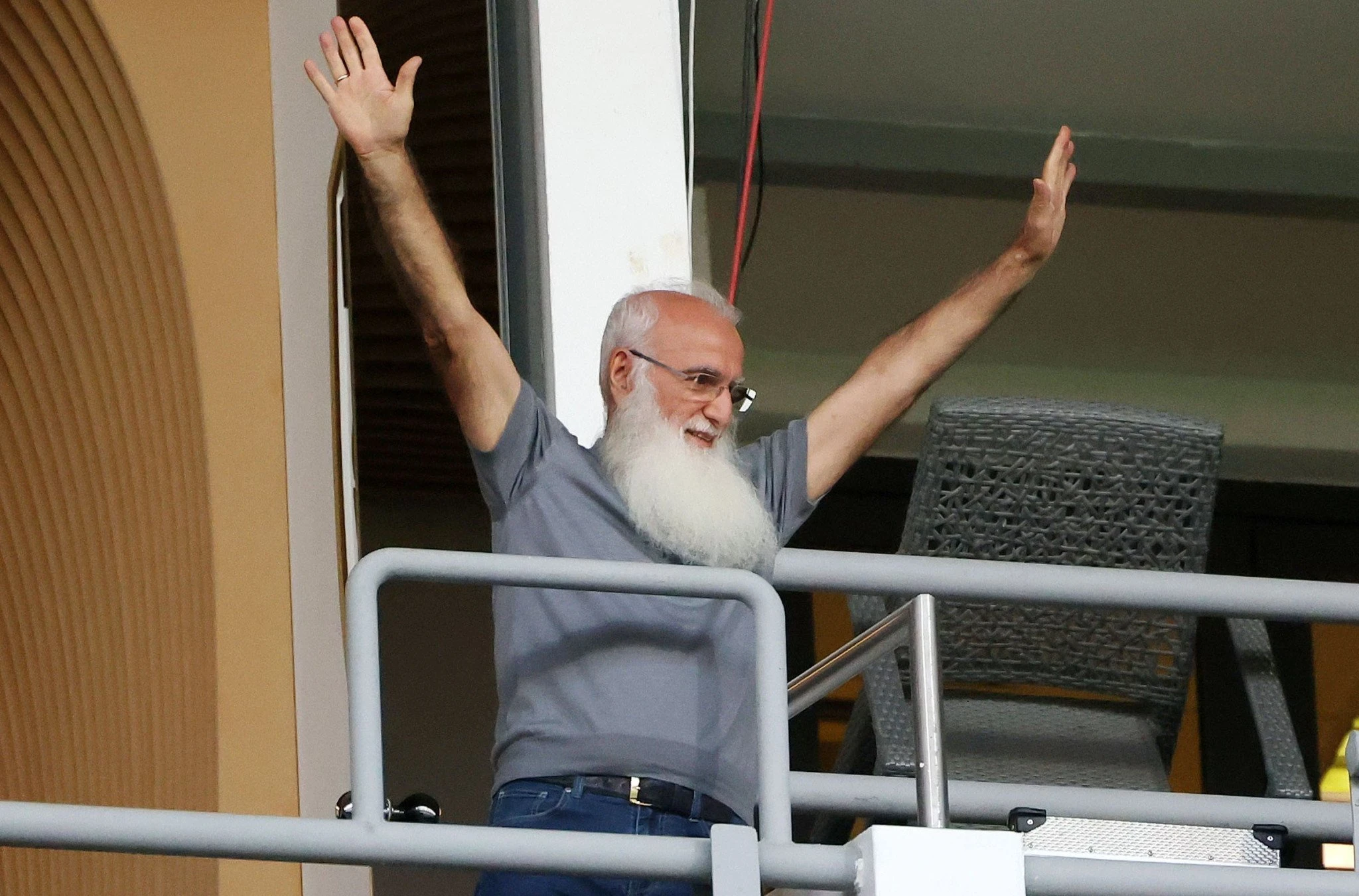 Ο Ιβάν Σαββίδης στην Τούμπα μετά από 5,5 χρόνια