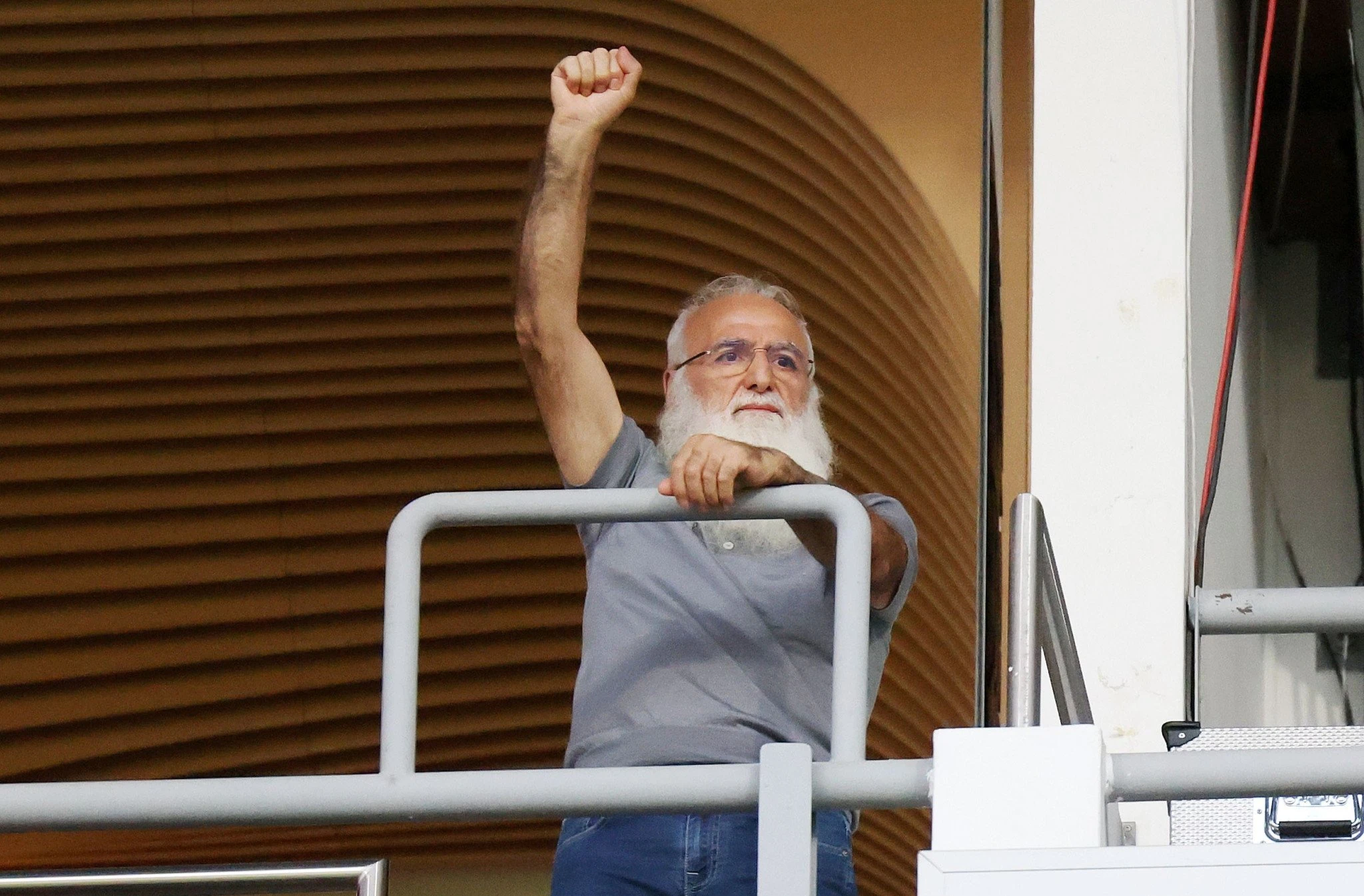 Ο Ιβάν Σαββίδης στην Τούμπα μετά από 5,5 χρόνια