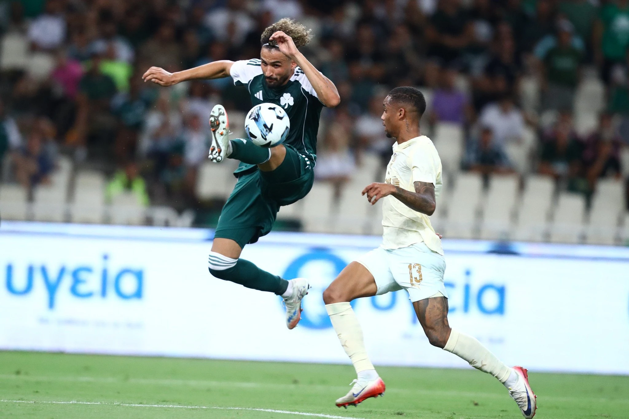 Ο Αχμέντ Τουμπά έκανε ένα πολύ «γεμάτο» παιχνίδι κόντρα στη Σαχτάρ - ΠΗΓΗ: Eurokinissi