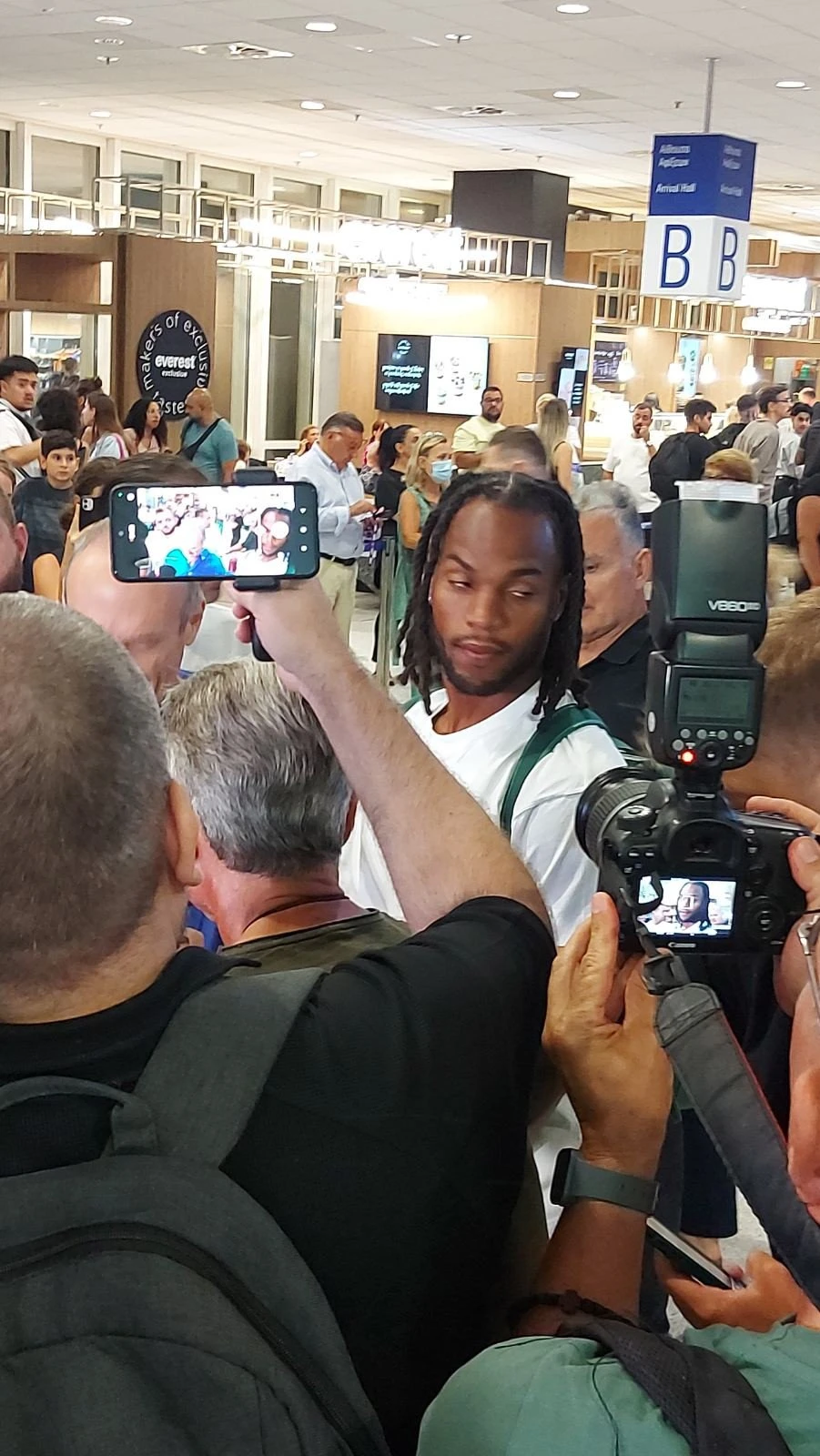 O Ρενάτο Σάντσες στην Αθήνα  για τον Παναθηναϊκό / Πηγή: Athletiko