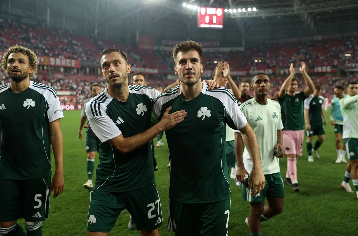 Ο Φώτης Ιωαννίδης στο αντίο του στους φίλους του Παναθηναϊκού, Πηγή: Intime