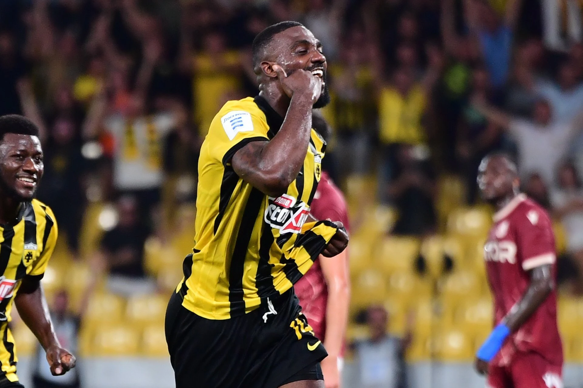 Ο Φραντζί Πιερό πανηγυρίζει στο ΑΕΚ-Αστέρας AKTOR / Πηγή: Eurokinissi