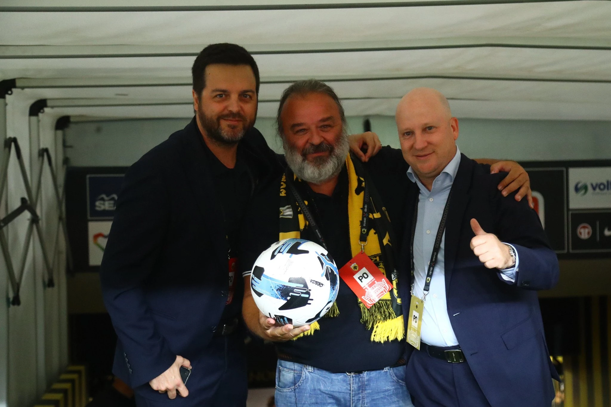 Ο Μάριος Ηλιόπουλος με τον Χαβιέρ Ριμπάλτα και τον Μάρκο Νίκολιτς / Πηγή: Eurokinissi