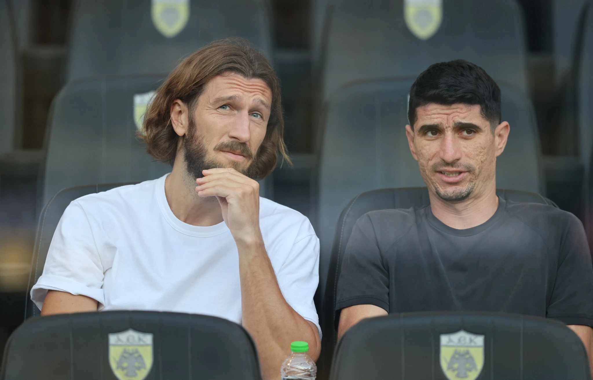 Ο Ντμίτρο Τσιγκρίνσκι με τον Πέτρο Μάνταλο / Πηγή: Intime