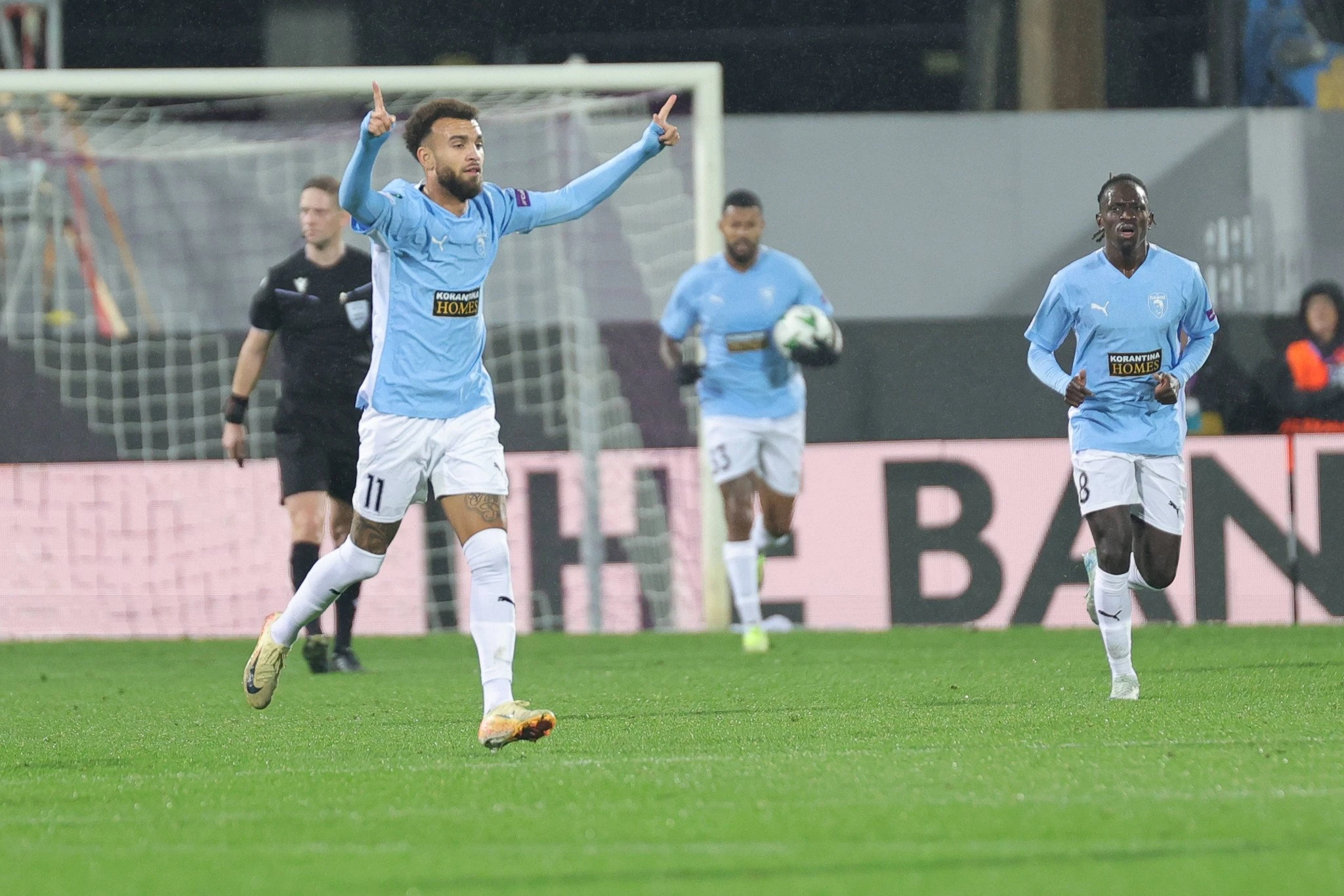 Ο Ζάζα πανηγυρίζει με την Πάφο / Πηγή: Imago