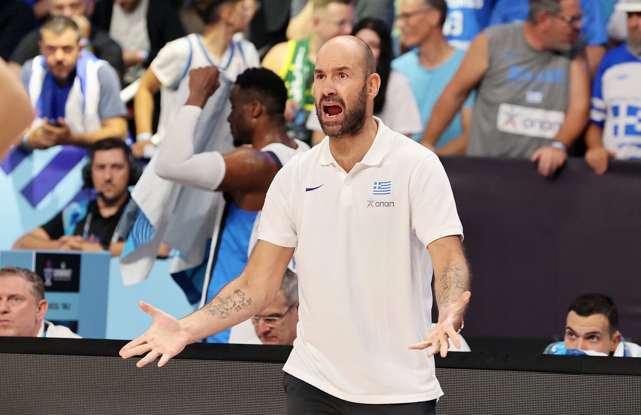 Ο Βασίλης Σπανούλης στον πάγκο της Ελλάδας, Πηγή: INtime