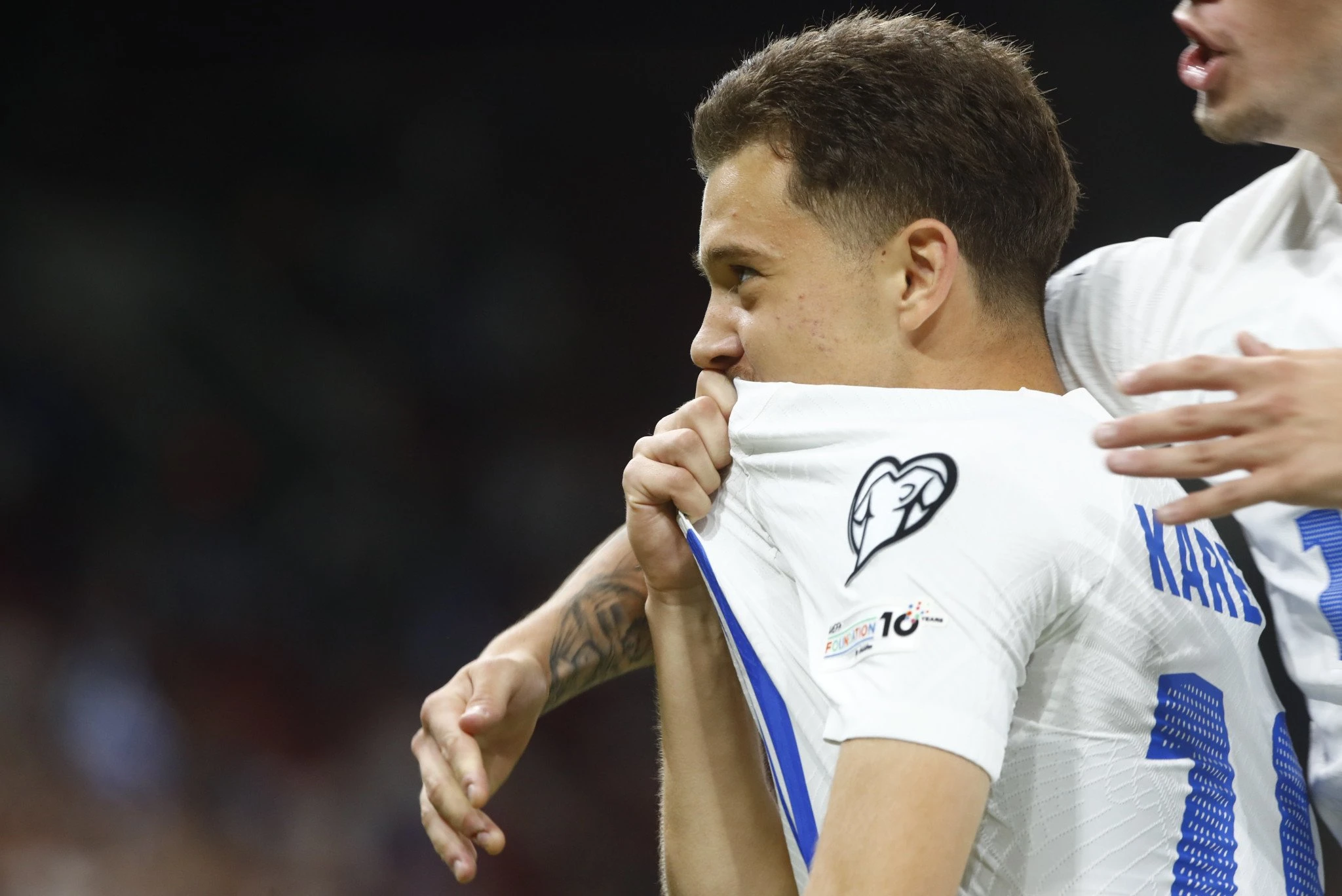 Ο Κωνσταντίνος Καρέτσας πανηγυρίζει με την Εθνική Ελλάδας / Πηγή: Eurokinissi