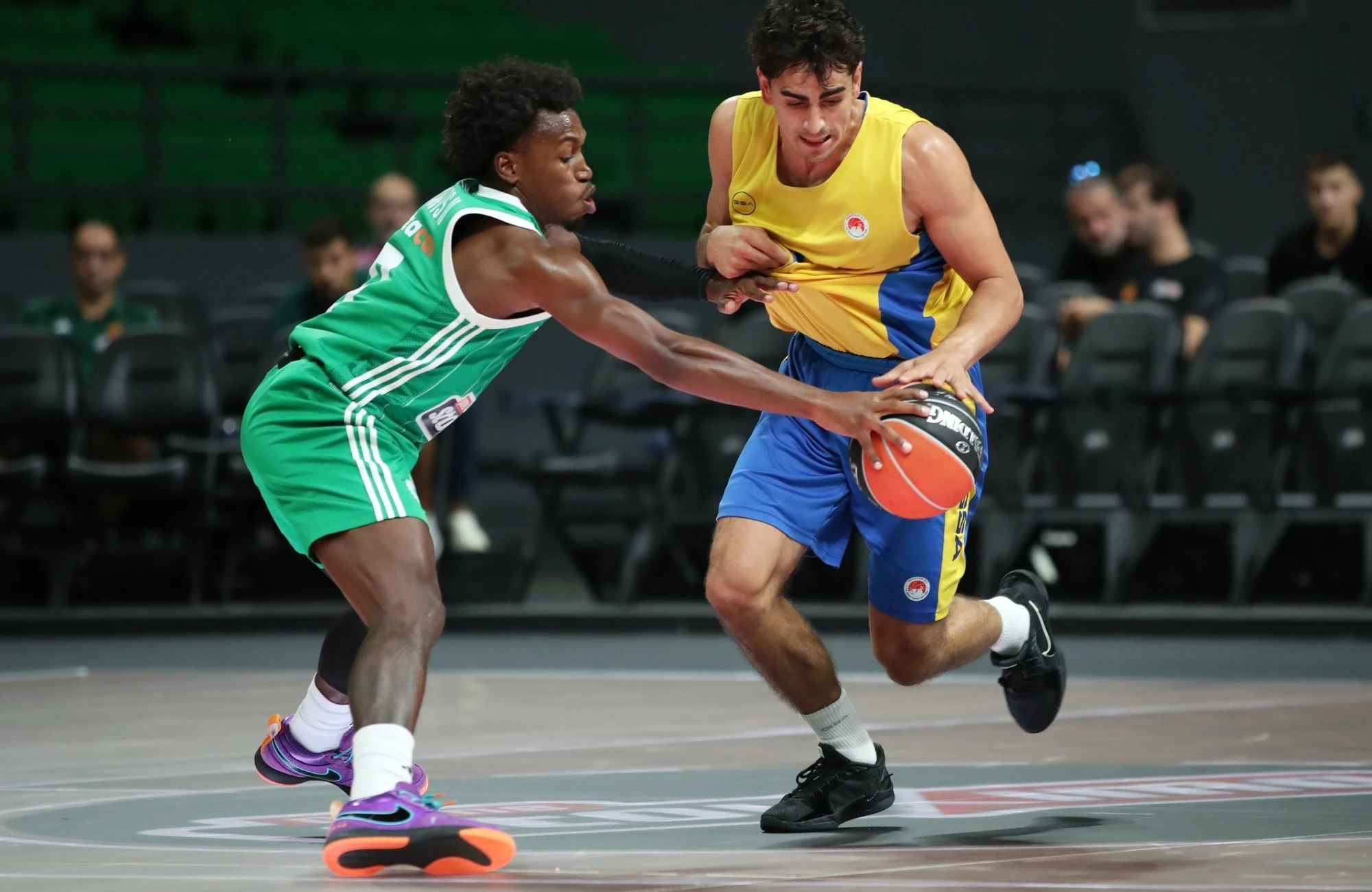 O Τι Τζέι Σορτς / Πηγή: Intime