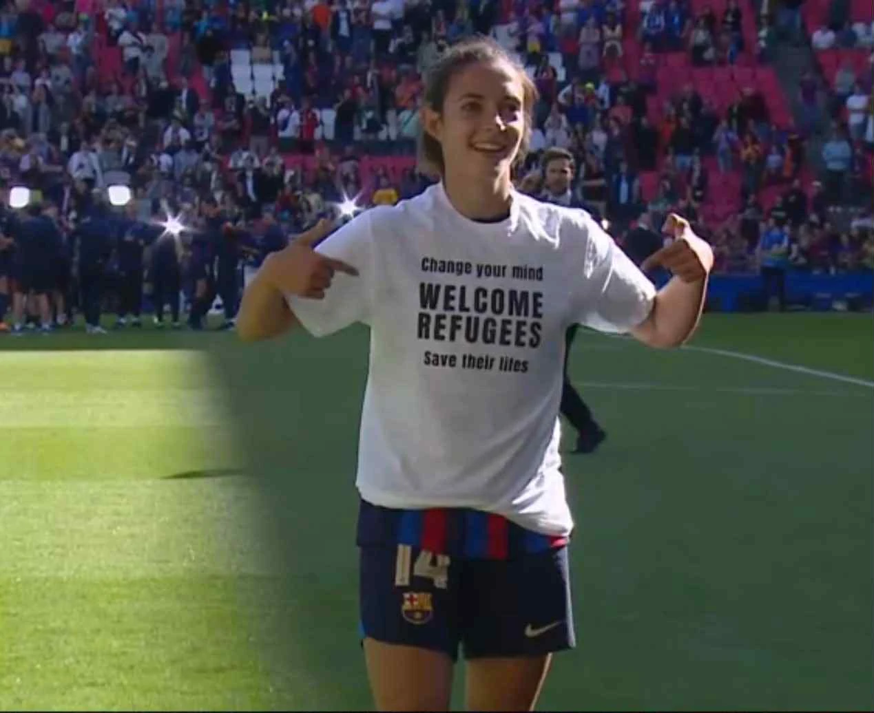 Η Αϊτάνα Μπονμάτι / Screenshot