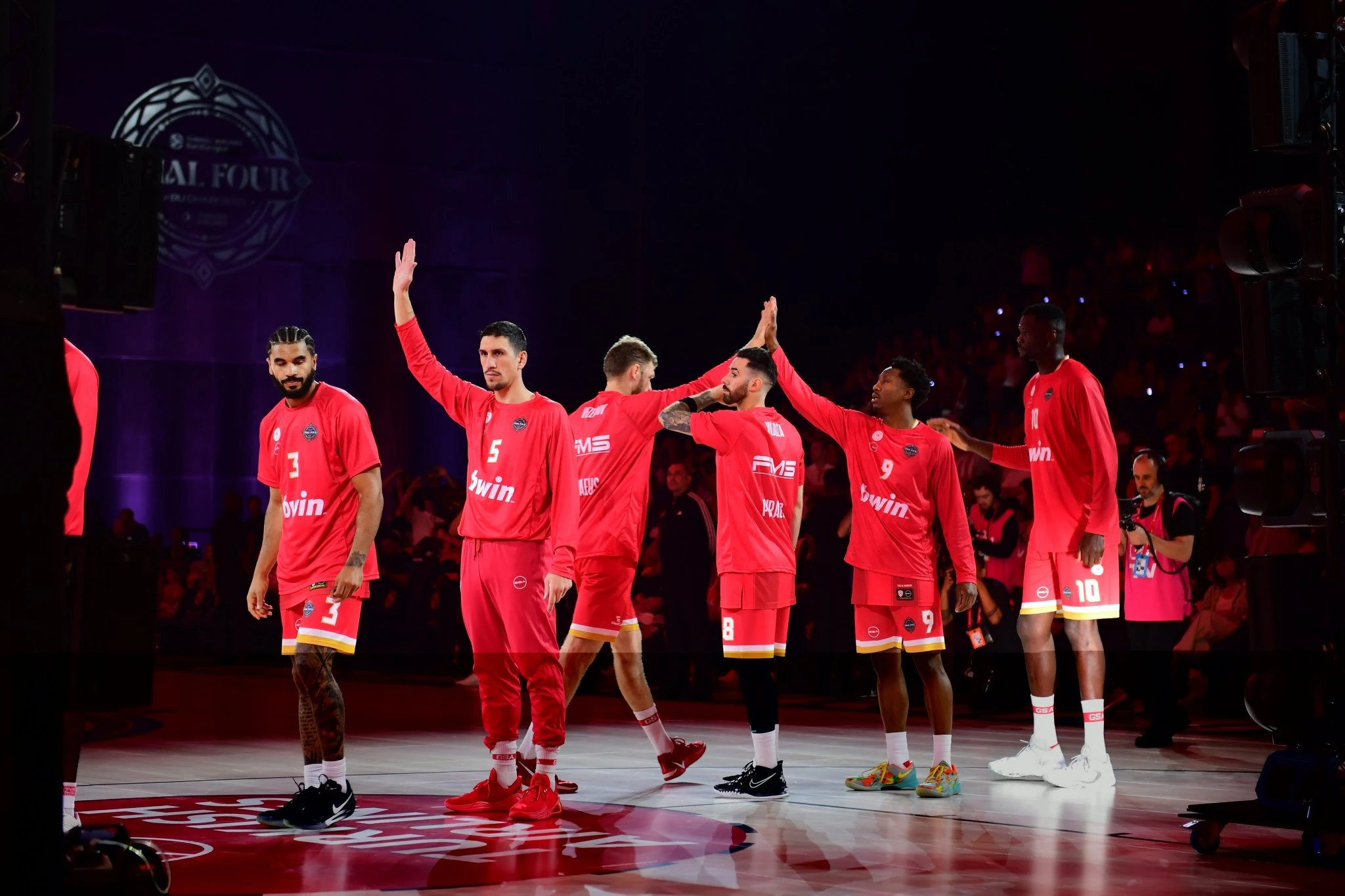 Η παρουσίαση του Ολυμπιακού στον μικρό τελικό της Euroleague - Πηγή: Eurokiniss