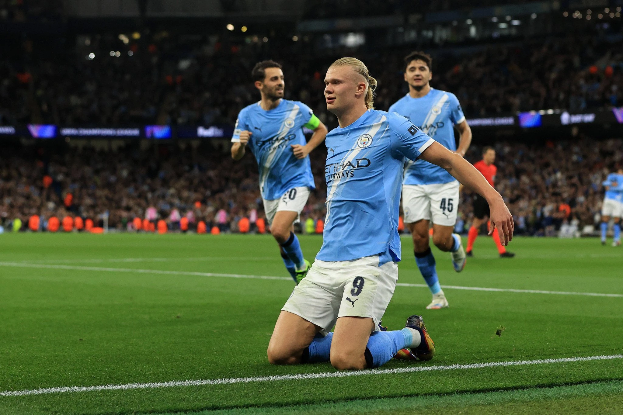 Ο Έρλινγκ Χάαλαντ πανηγυρίζει / Πηγή: Imago