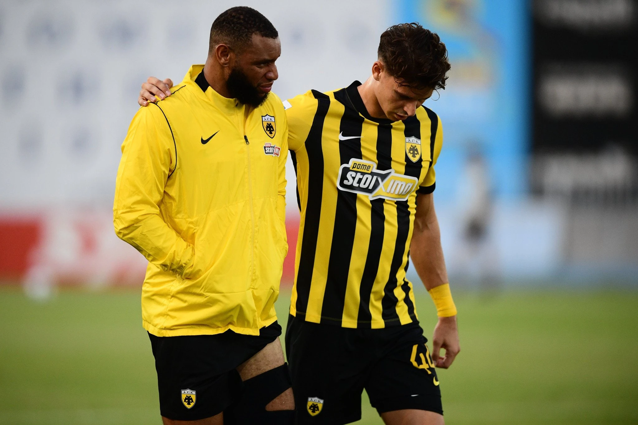 Ο Άρολντ Μουκουντί με τον Φιλίπε Ρέλβας / Πηγή: Eurokinissi