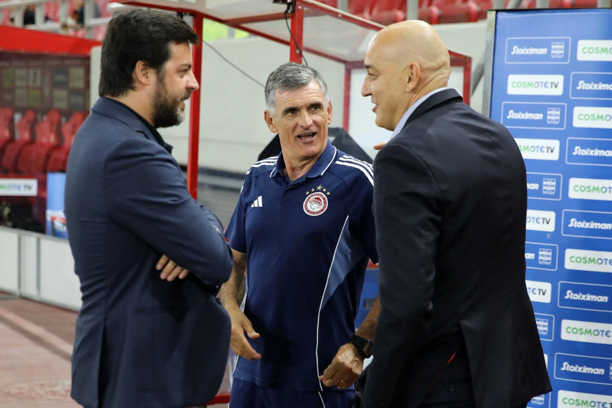 Ο Χαβιέρ Ριμπάλτα με τον Χοσέ Λουίς Μεντιλίμπαρ και τον Ντάρκο Κοβάσεβιτς / Πηγή: Intime