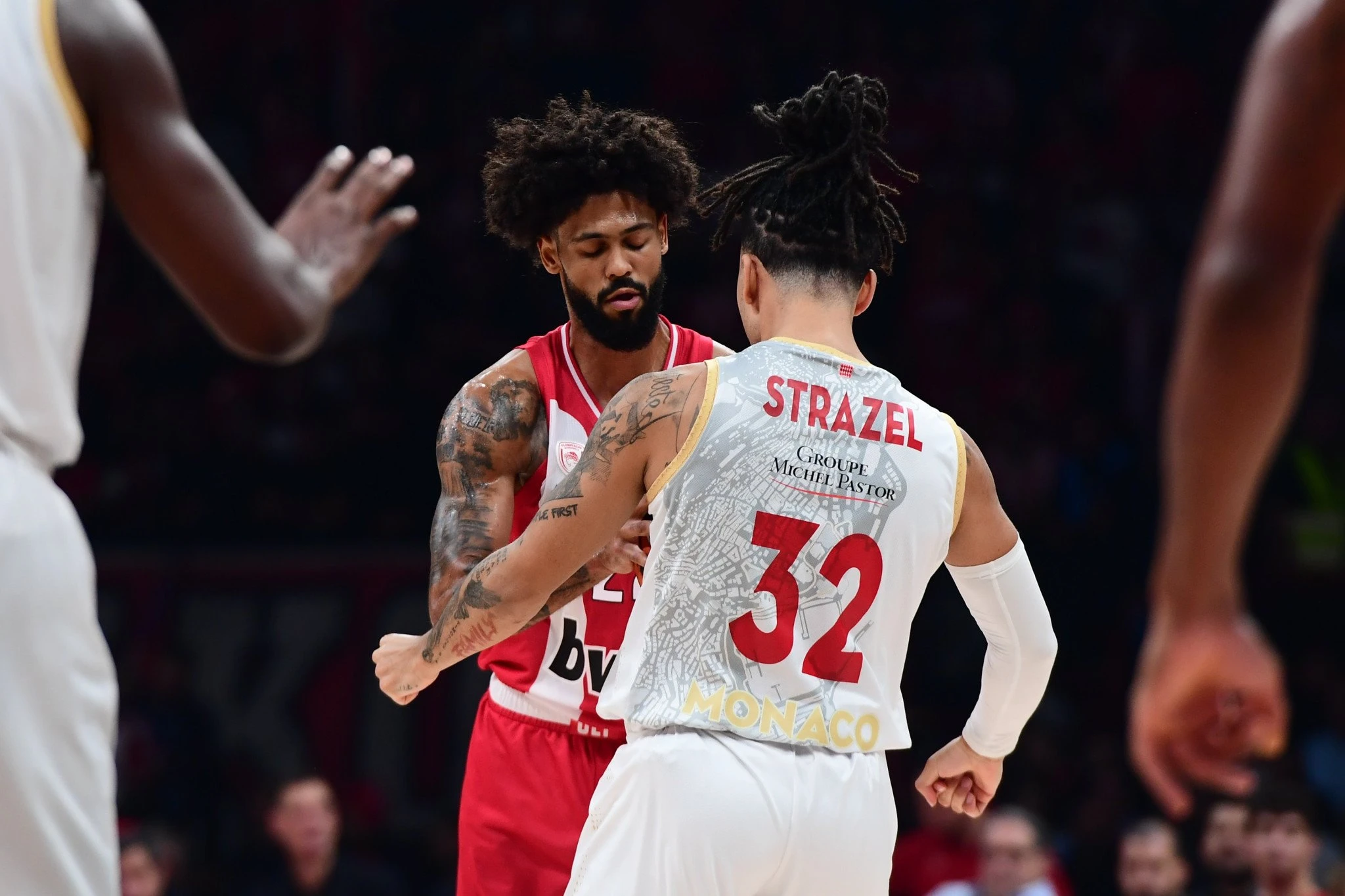 Ο Ντόρσεϊ και ο Στραζέλ αντάλλαξαν... γαλλικά