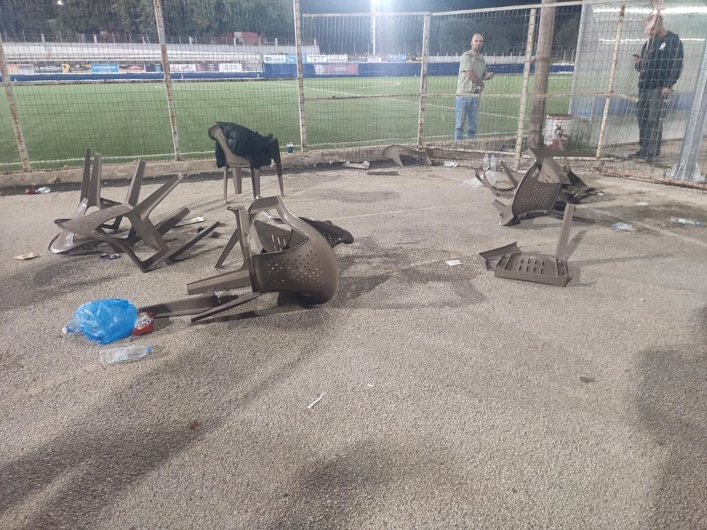 Επεισόδια στο δημοτικό γήπεδο Σαραβαλίου Πάτρας