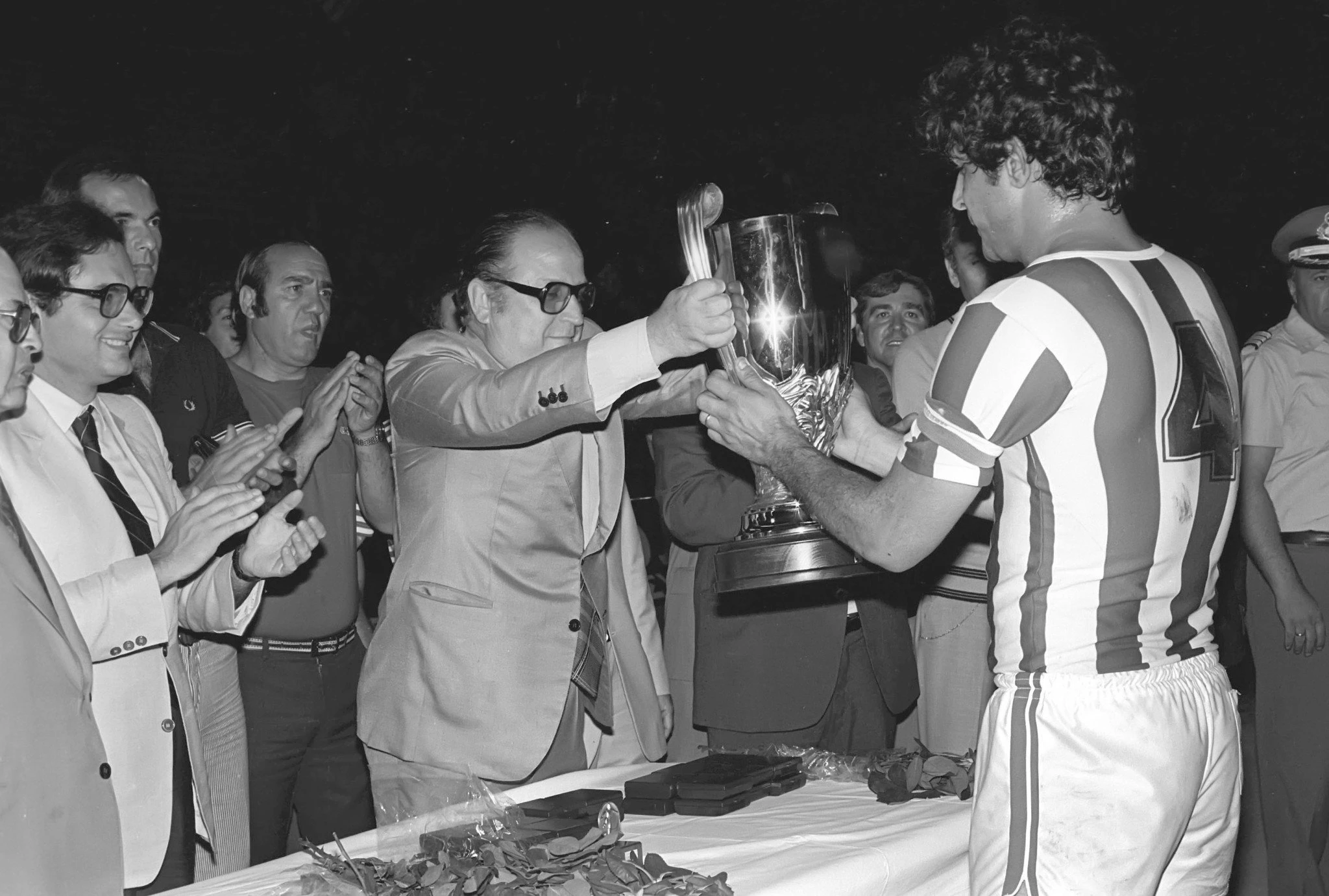 Ολυμπιακός πρωταθλητής της σεζόν 1980/81 / Πηγή: Eurokinissi