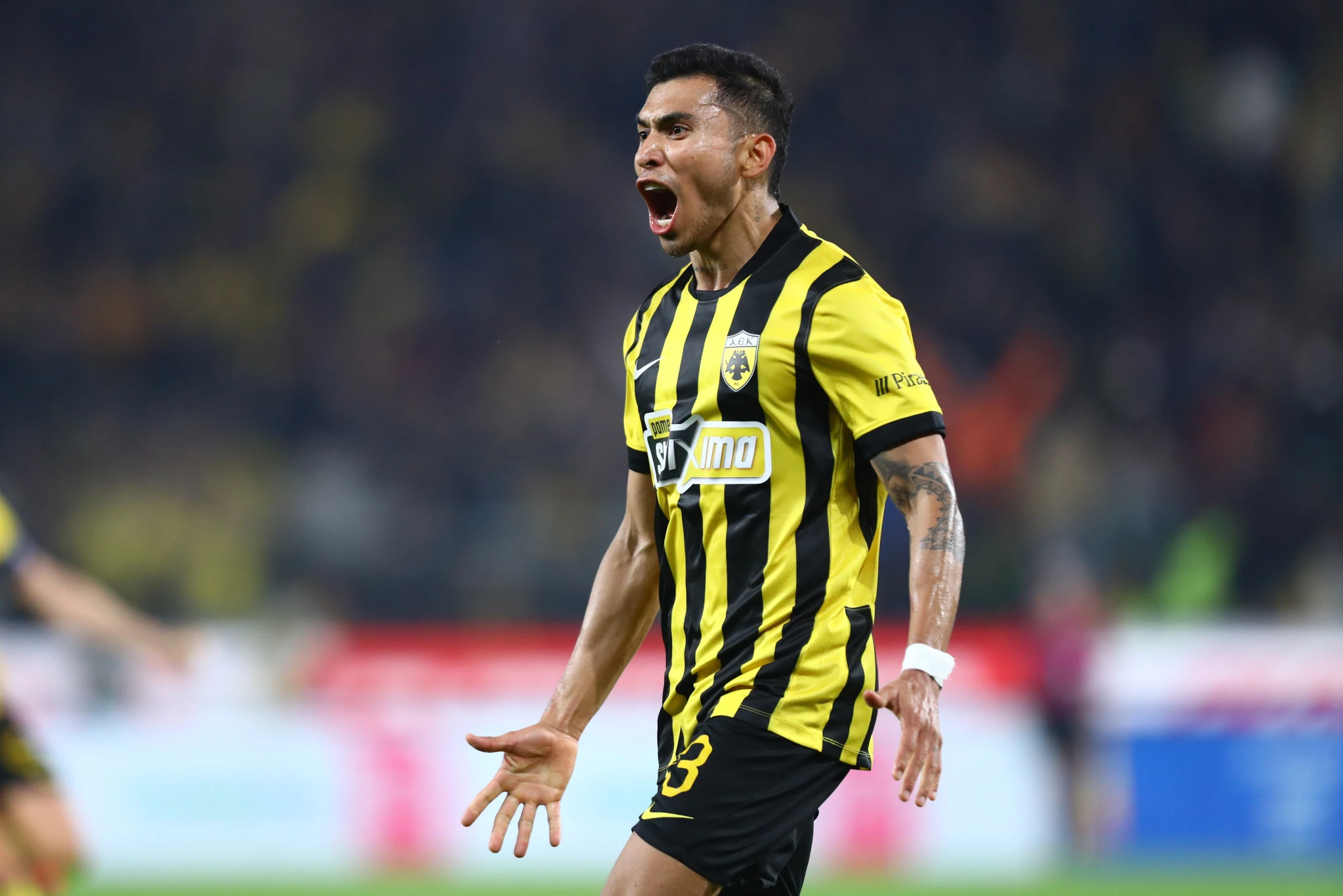 Ο Ορμπελίν Πινέδα πανηγυρίζει με την ΑΕΚ / Πηγή: Eurokinissi