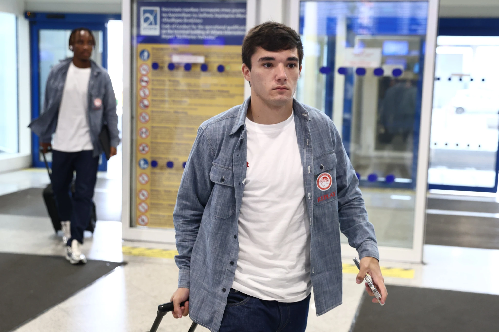 Η αναχώρηση της αποστολής του Ολυμπιακού για Αστάνα / Πηγή: Intime