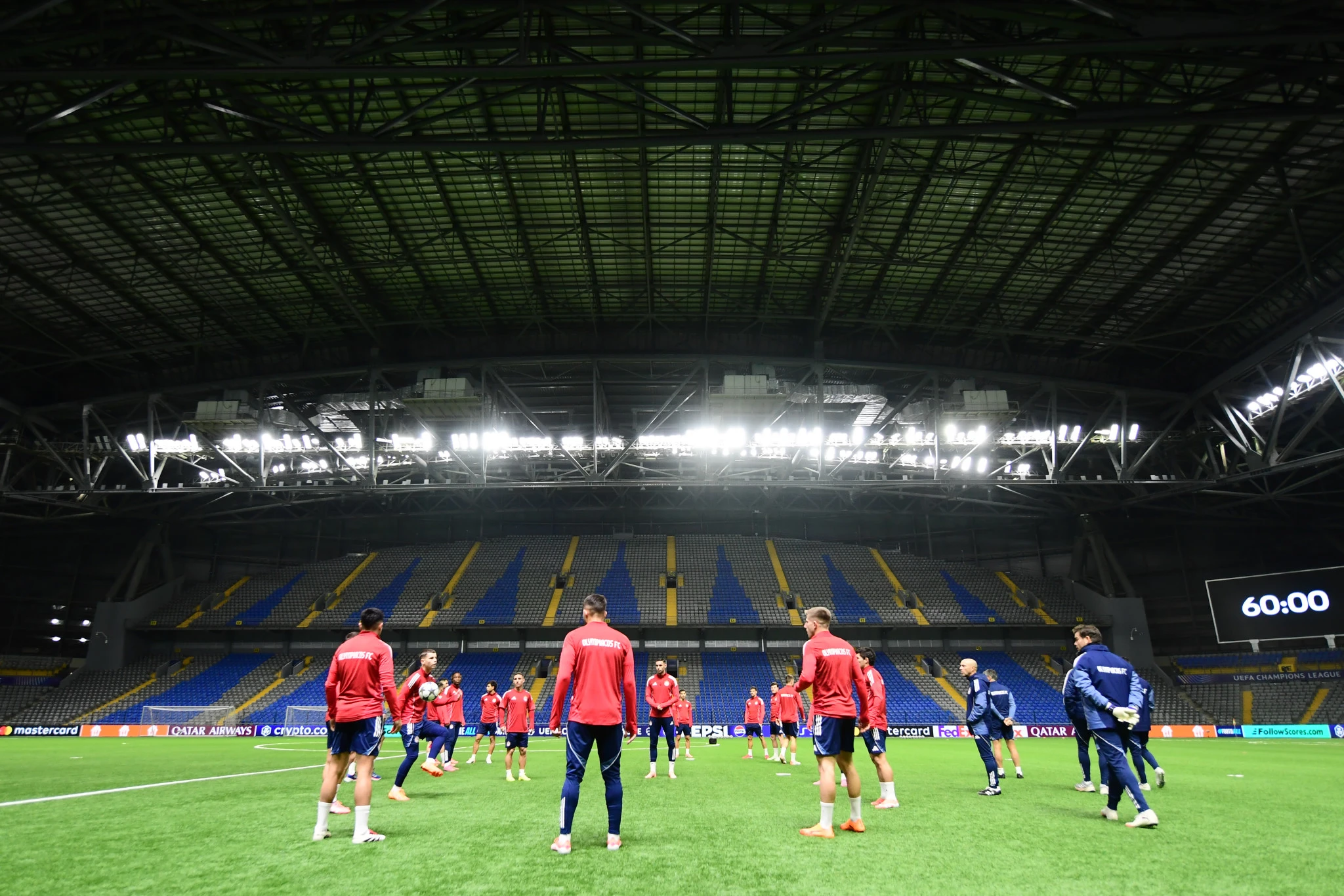 Η&nbsp;προπόνηση του Ολυμπιακού στο κλειστό γήπεδο της Αστάνα / Πηγή:&nbsp;Eurokinissi