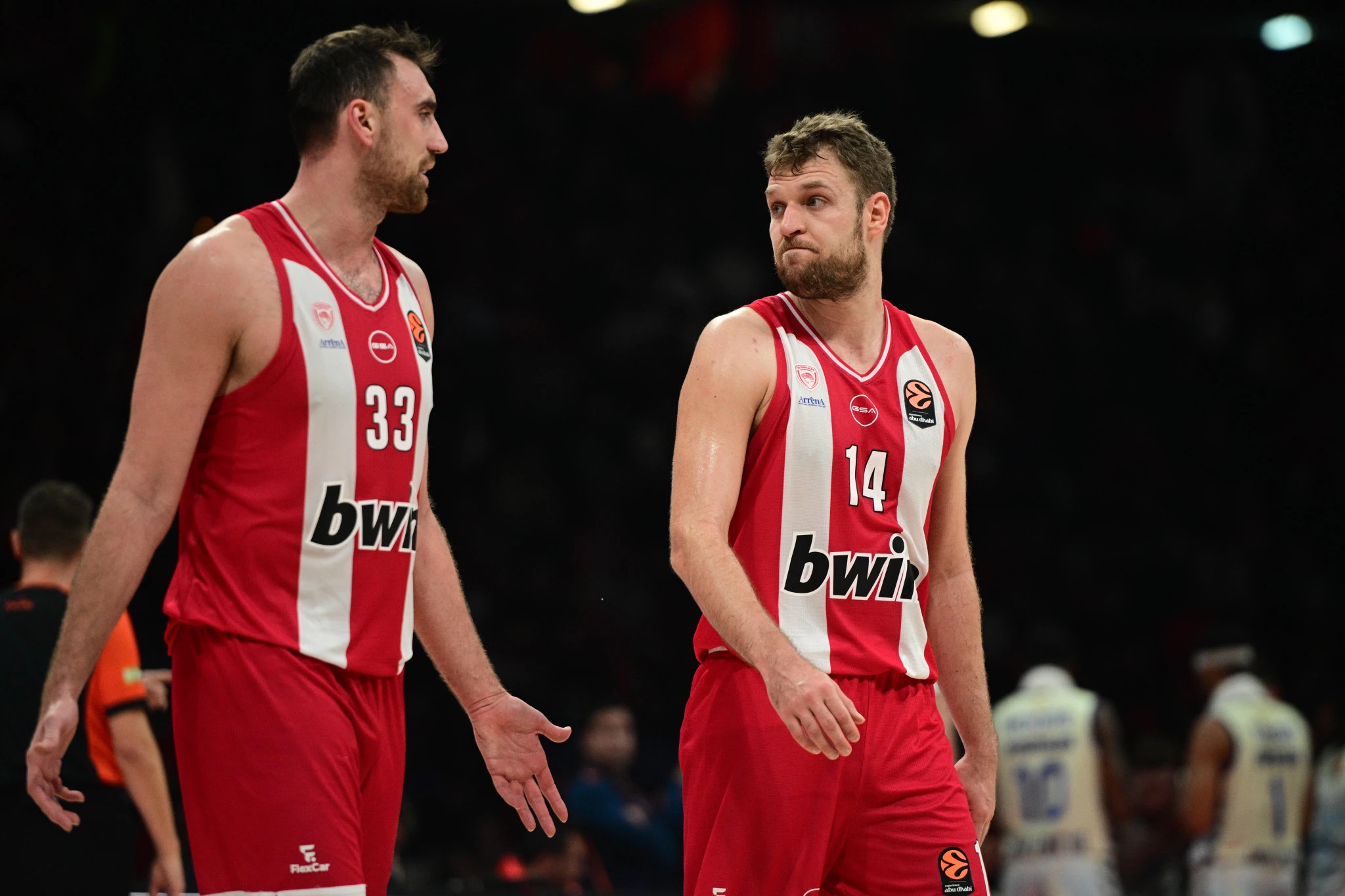 Ο Σάσα Βεζένκοβ και ο Νίκολα Μιλουτίνοβ - Πηγή: Eurokinissi