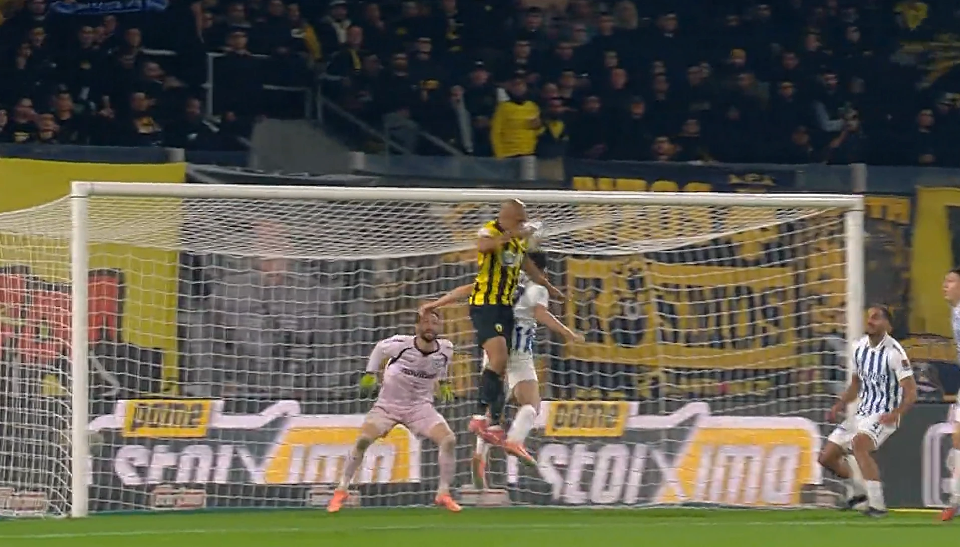 Η φάση με τον Ζοάο Μάριο / Screenshot