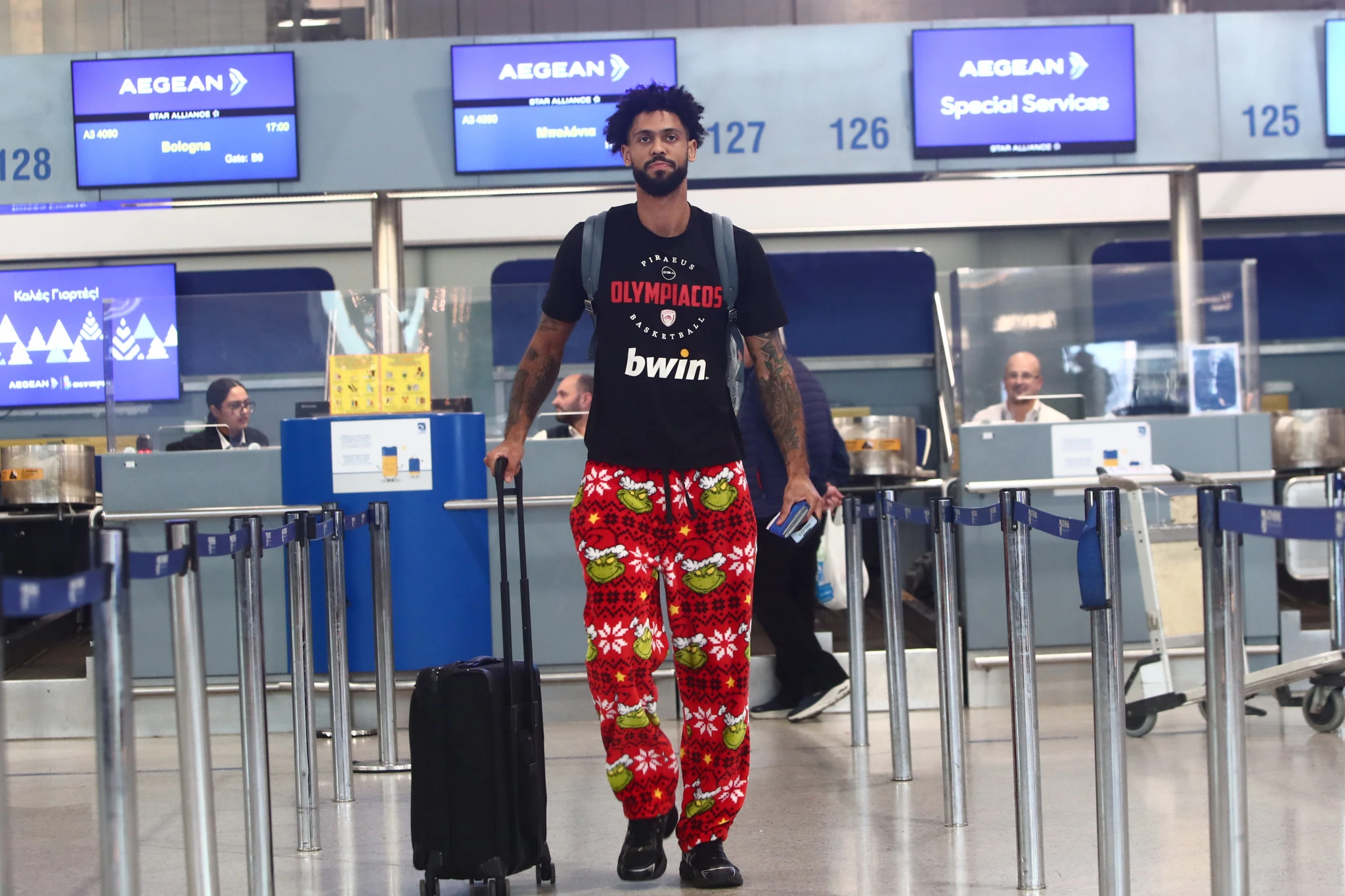 Ο Τάιλερ Ντόρσεϊ και το Grinch στην φόρμα του