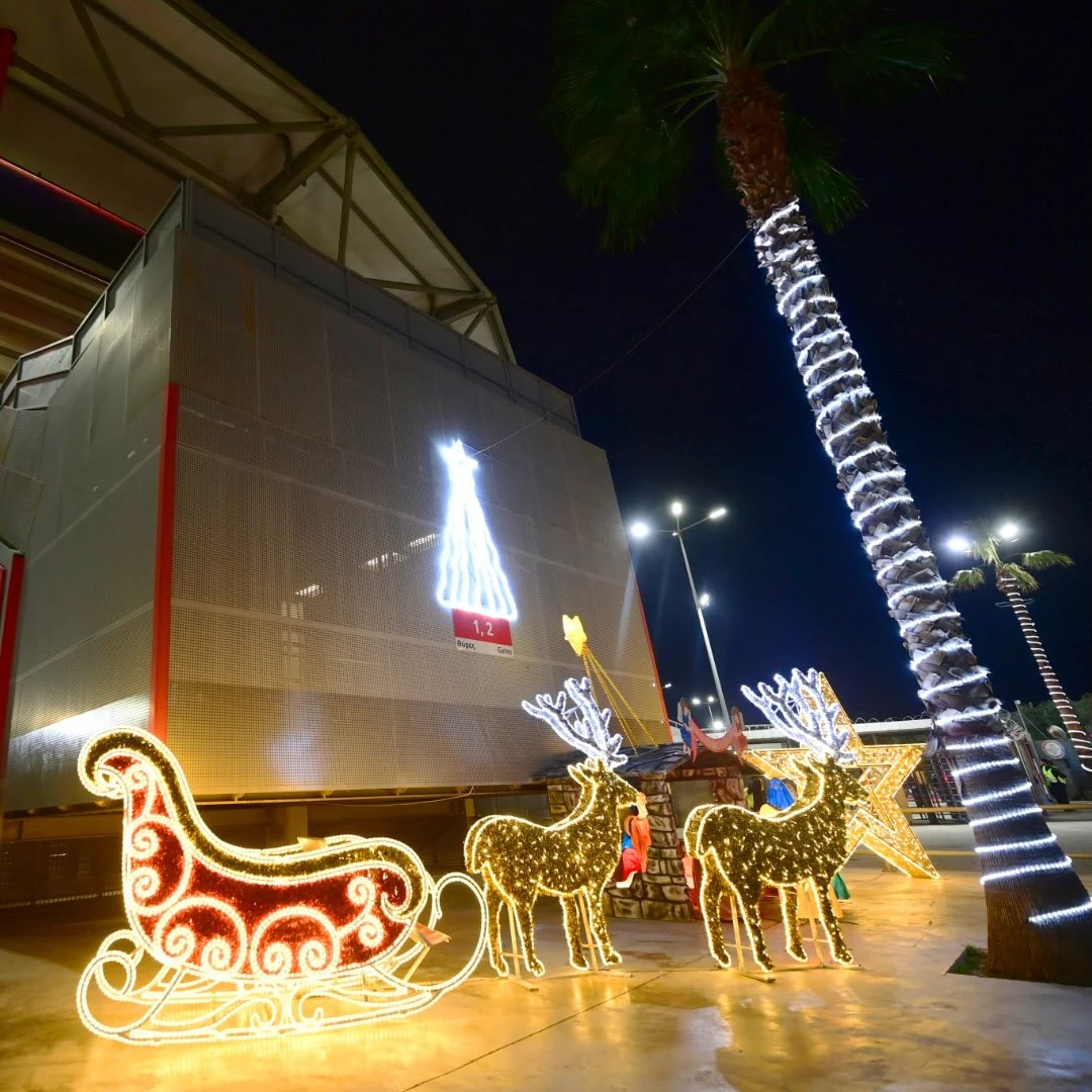 Το Χριστουγεννιάτικο «Γ. Καραϊσκάκης»&nbsp;/ Πηγή: Olympiacos FC