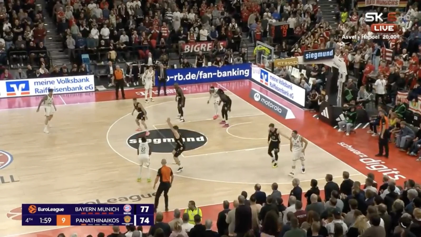 <i>4o Τρίποντο στην 4η περίοδο, από τον Γκραντ...&nbsp;</i>