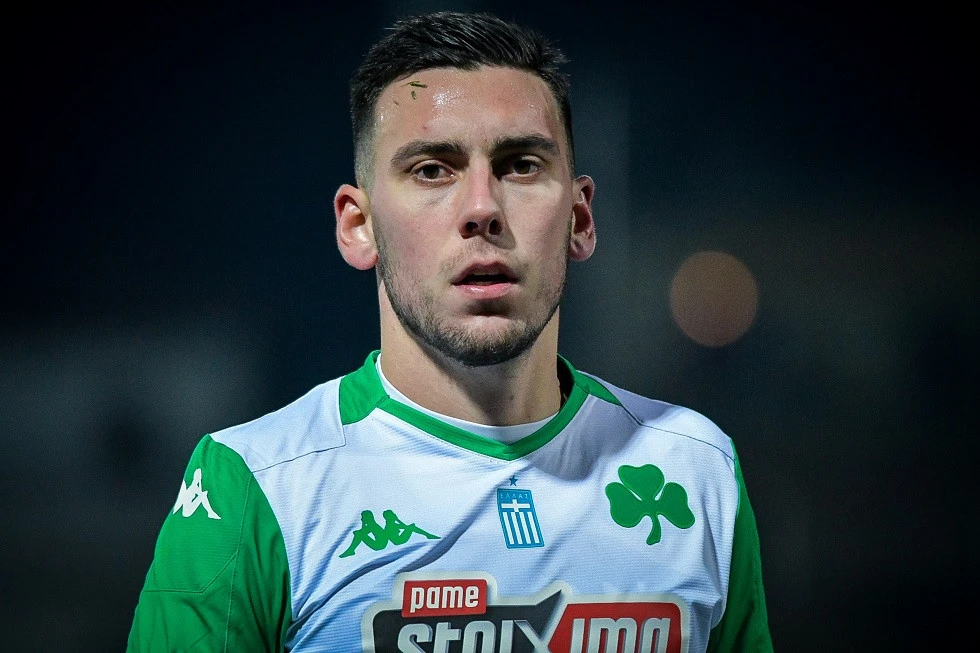 Ο Χρήστος Δώνης με την φανέλα του Παναθηναϊκού