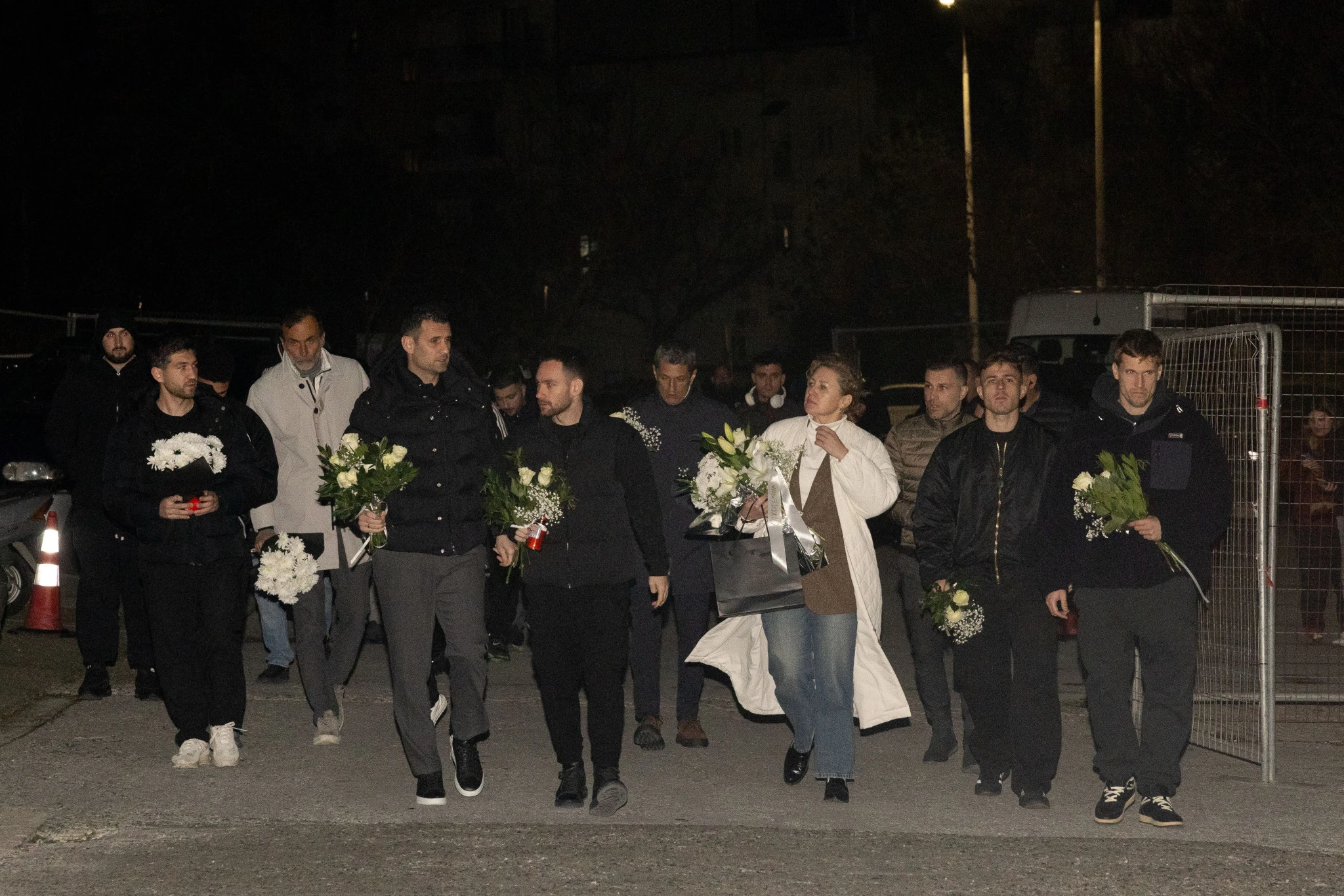 Σύσσωμη η οικογένεια του ΠΑΟΚ έξω από το γήπεδο της Τούμπας / Πηγή: Eurokinissi