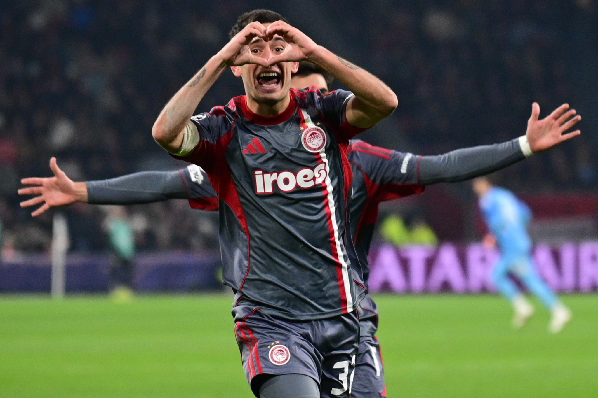 Ο Σαντιάγκο Έσε πανηγυρίζει / πηγη: eurokinissi