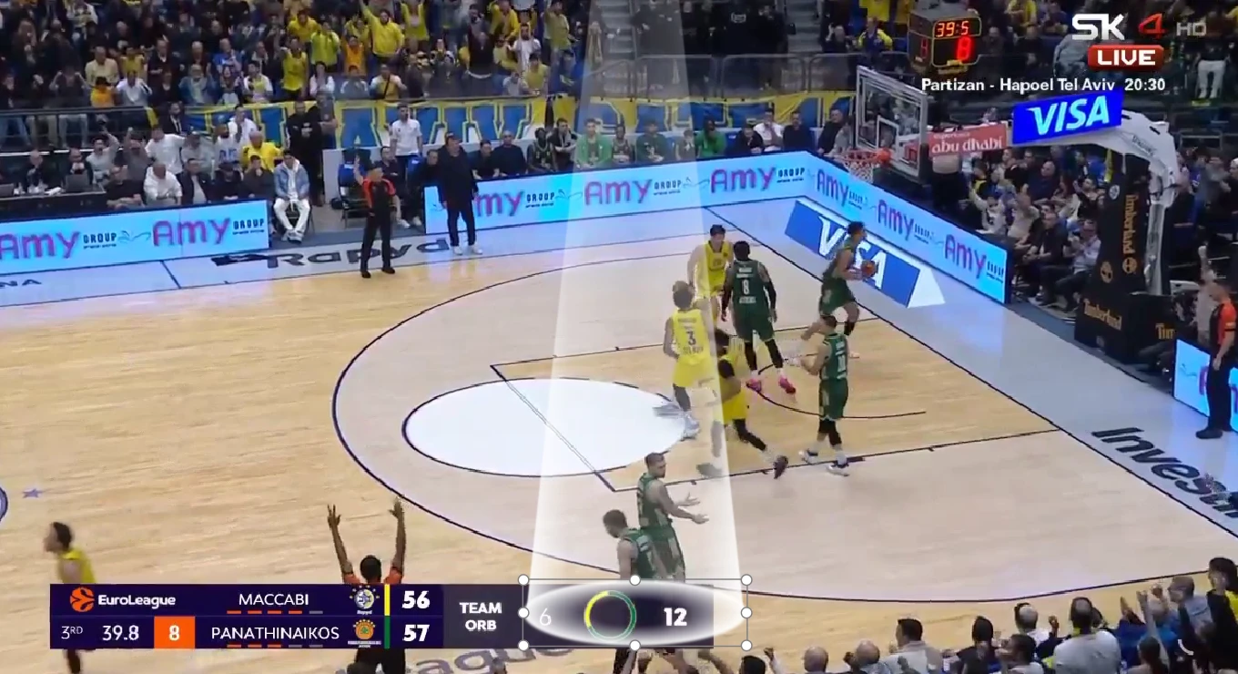 O Τολιόπουλος παραπονιέται στον&nbsp;Ρογκαβόπουλο γιατί δεν ήταν πιο επιθετικός στην άμυνά του