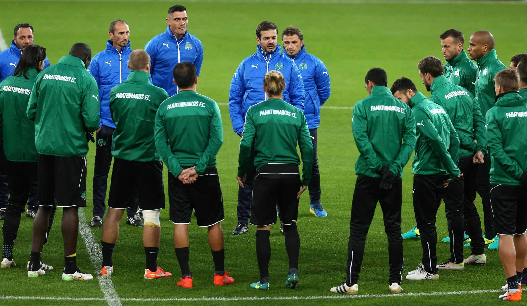 Προπόνηση του Παναθηναϊκού υπό τις οδηγίες του Στραματσόνι πριν το παιχνίδι με την Σταντάρ Λιέγης για το Europa League / Πηγή: InTime