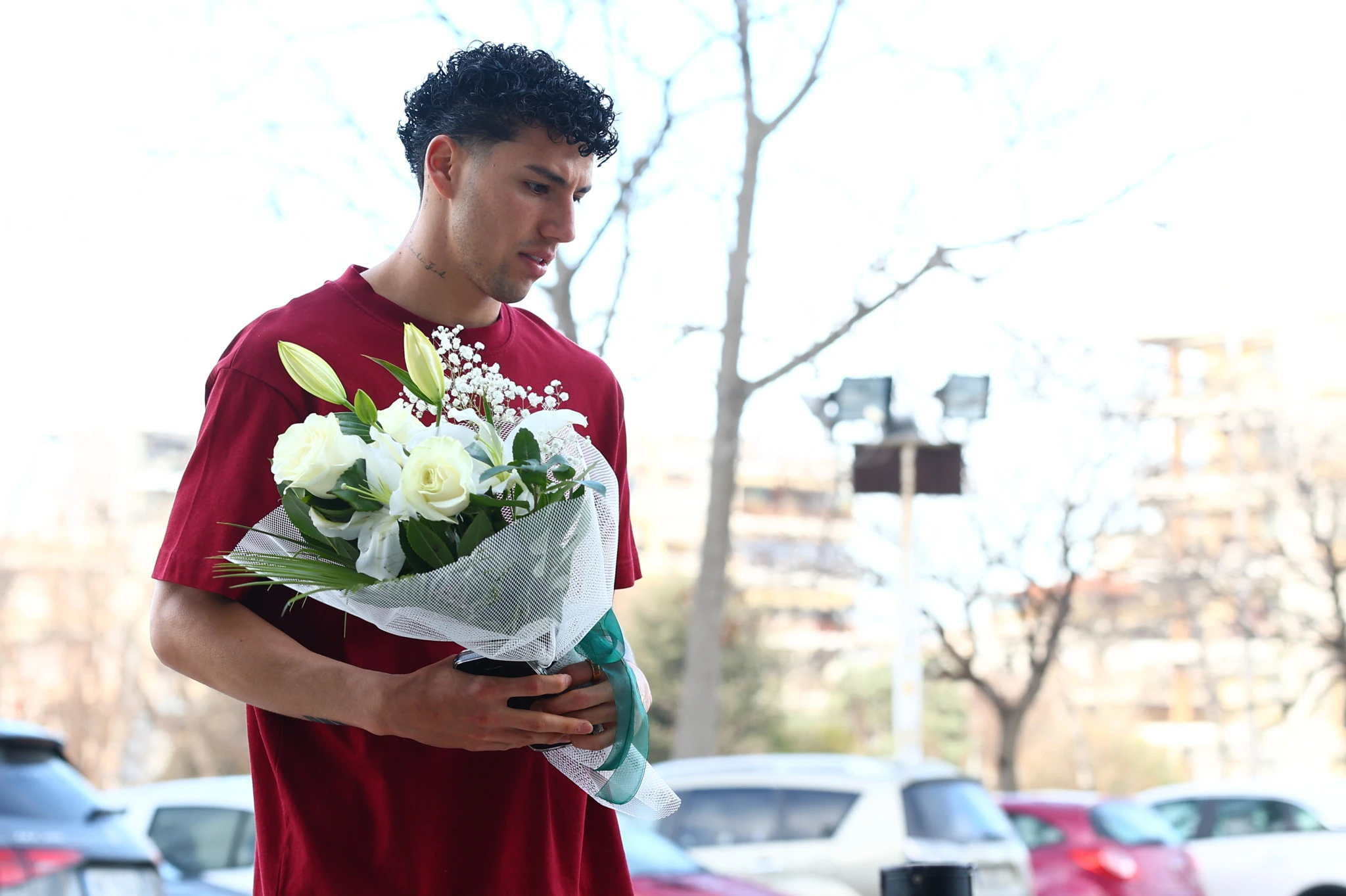 Ο Χόρχε Σάντσες στο μνημείο των θυμάτων του ΠΑΟΚ / Πηγή: Eurokinissi