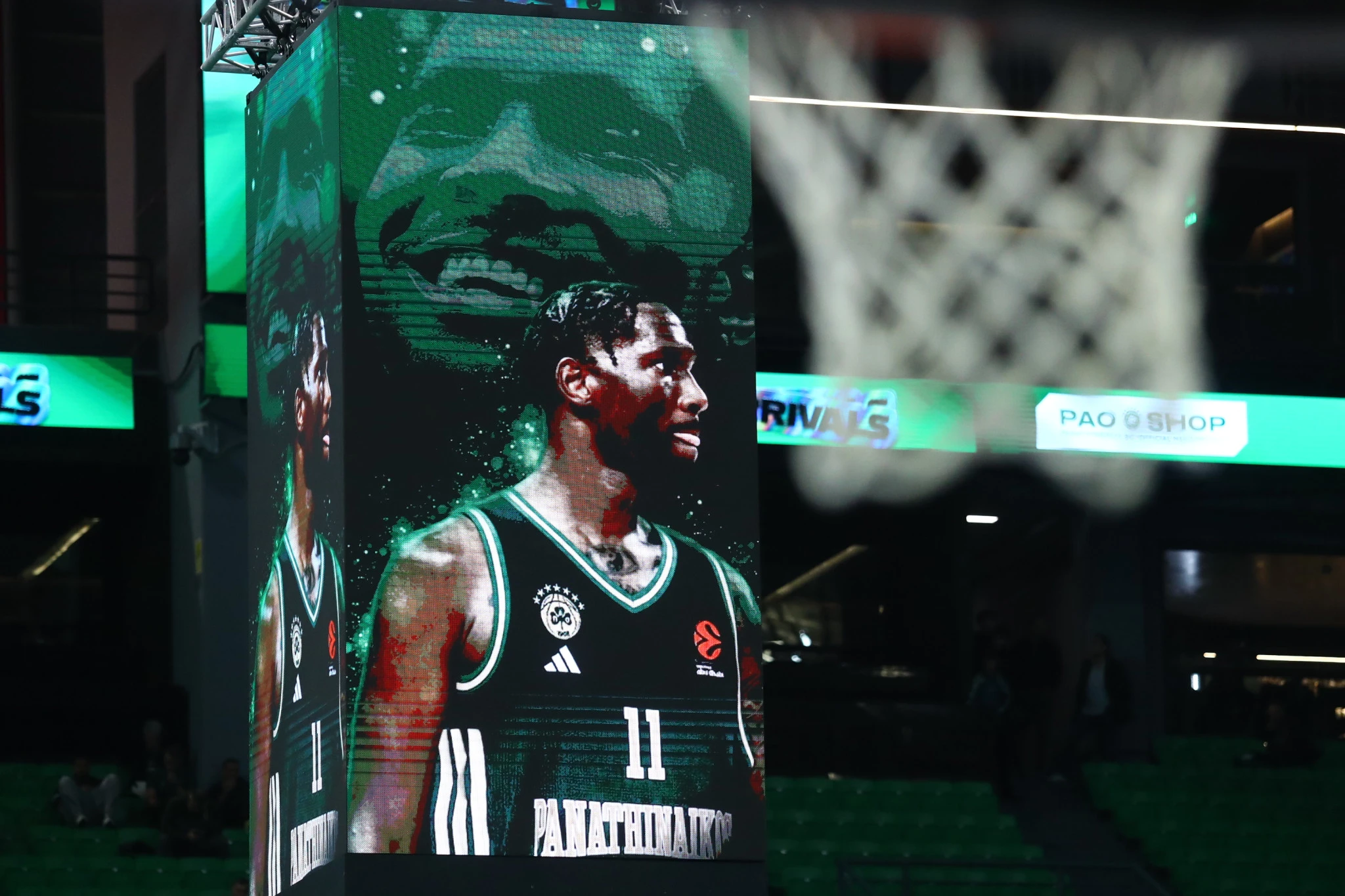 Η εικόνα του Χέιζ-Ντέιβις στο «T-Center», Πηγή: Eurokinissi