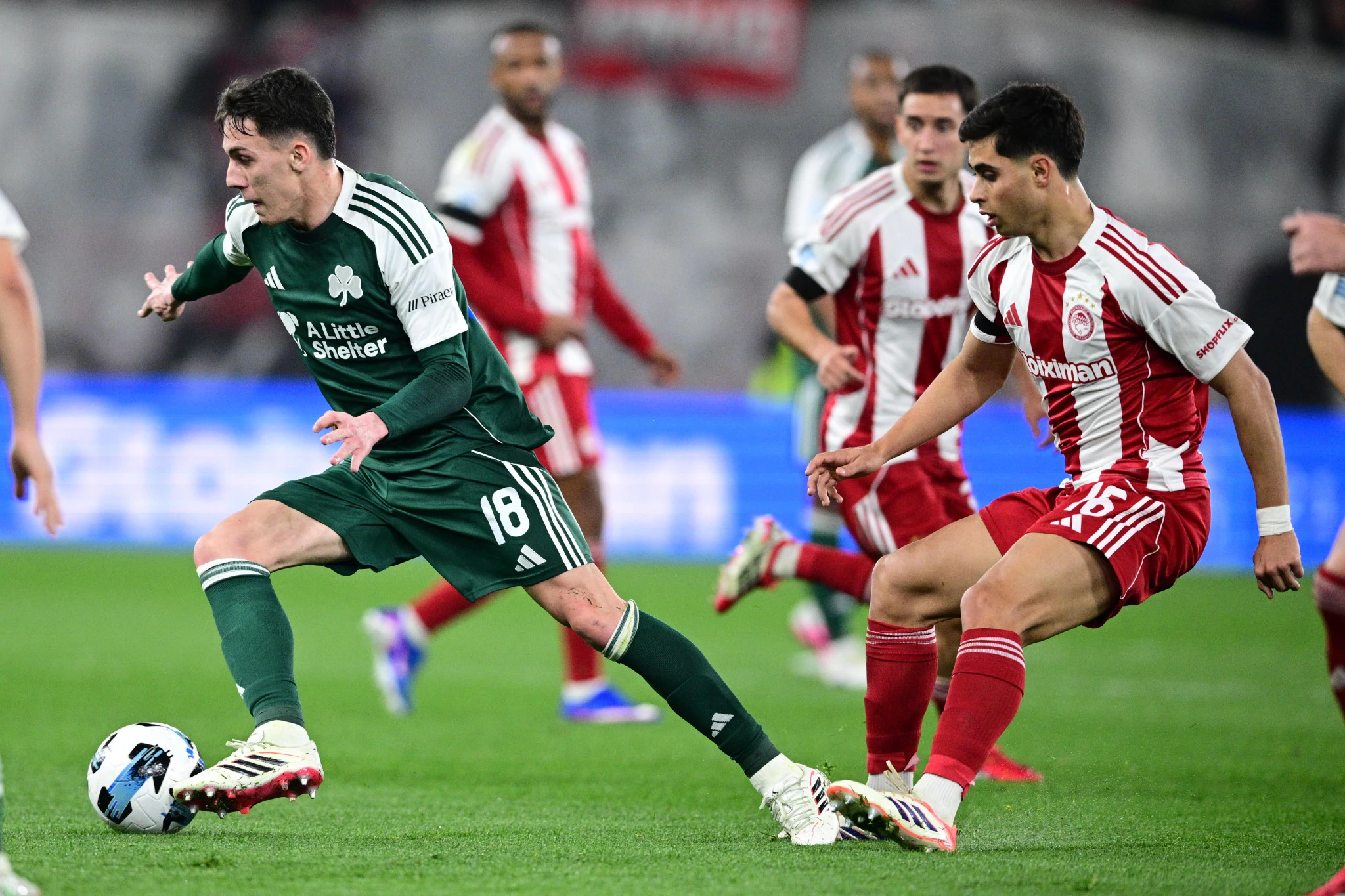 Ο Σωτήρης Κοντούρης σε... καλπασμό έχοντας πάρει την μπάλα απ