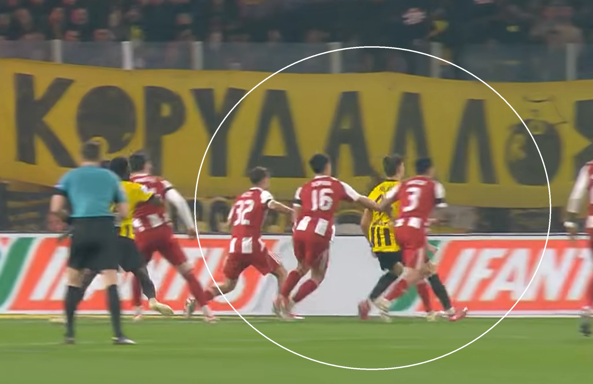 Ο&nbsp;Ρέλβας «τραβάει» στο πρώτο δοκάρι τον Ορτέγκα, τον Έσε και τον Σιπιόνι / Screenshot