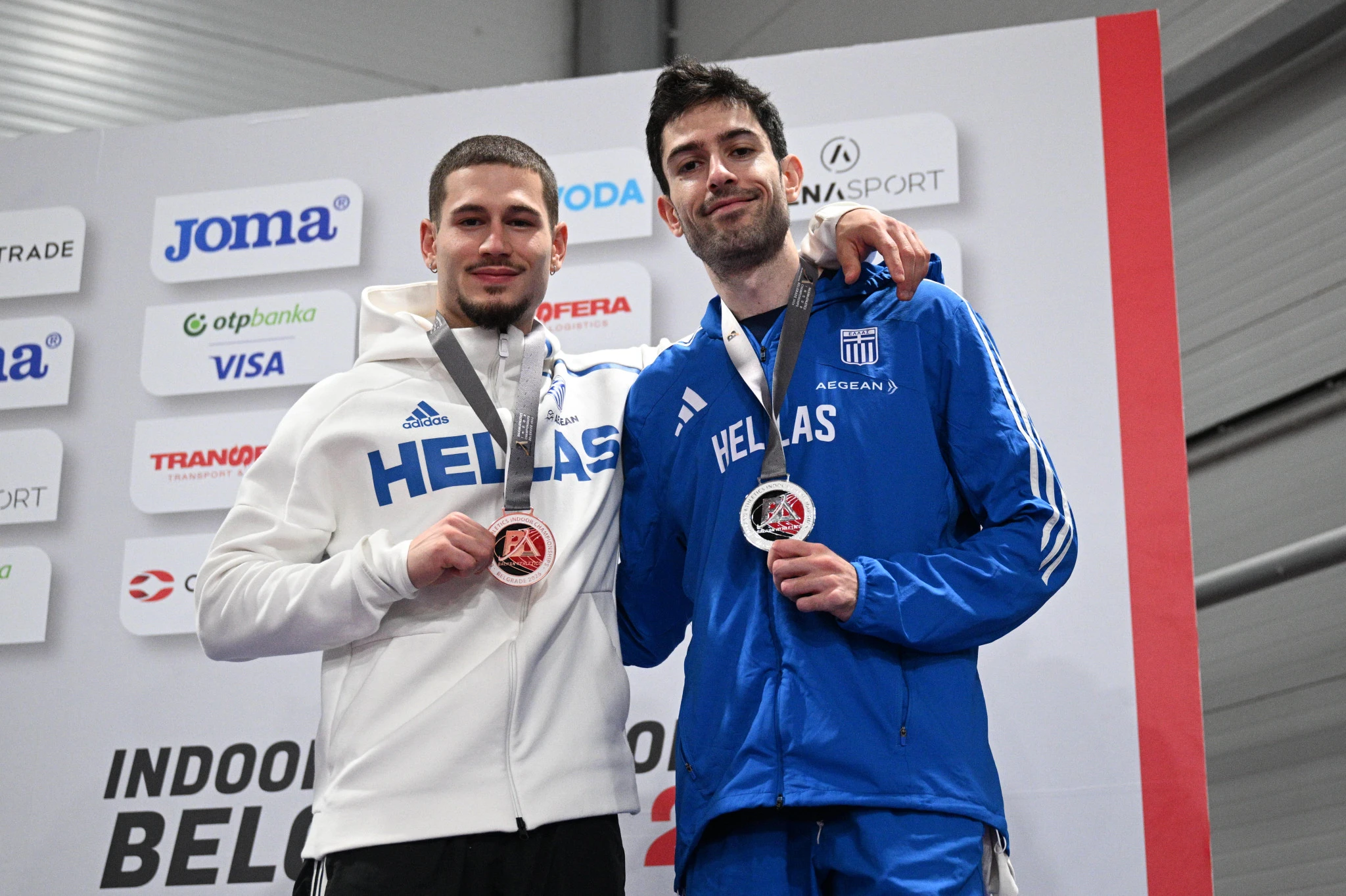 Ο Μίλτος Τεντόγλου και ο Νίκος Σταματονικολός με τα μετάλλιά τους - Πηγή: Eurokinissi