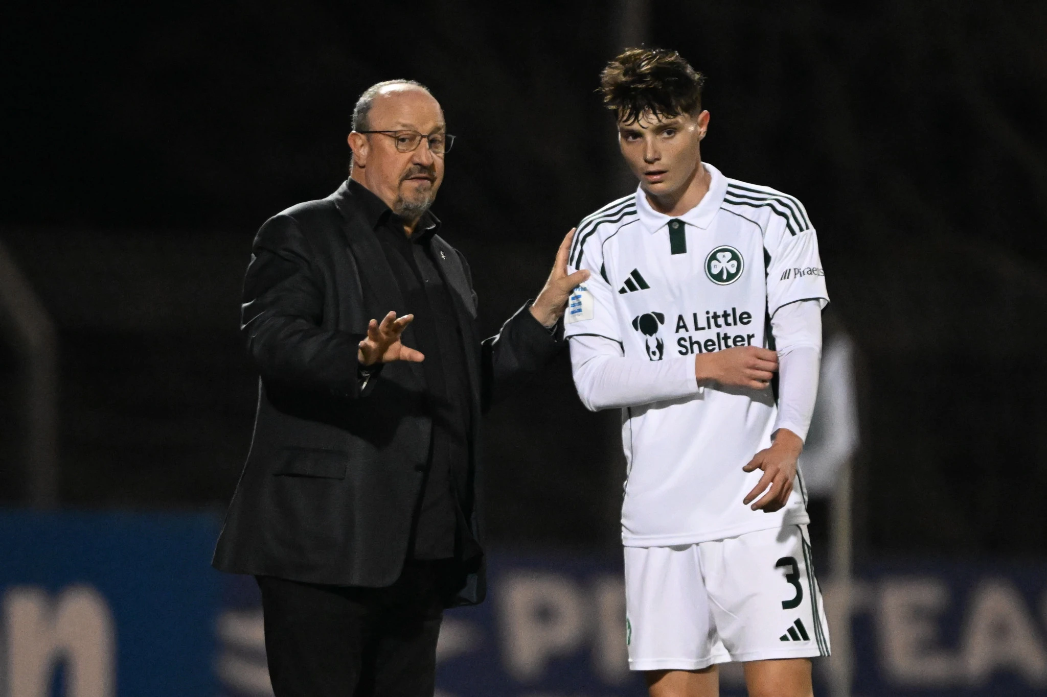 Ο Ράφα Μπενίτεθ μαζί με τον Γιώργο Κάτρη / Πηγή: Eurokinissi