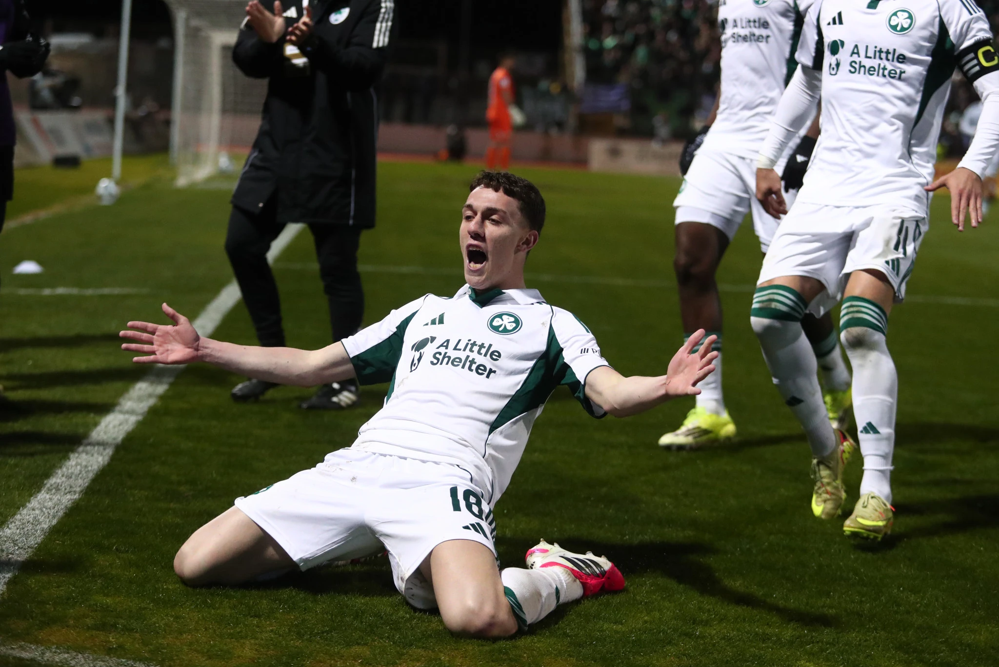 Ο Σωτήρης Κοντούρης πανηγυρίζει έξαλλα το πρώτο του γκολ με τον Παναθηναϊκό / Πηγή: Eurokinissi