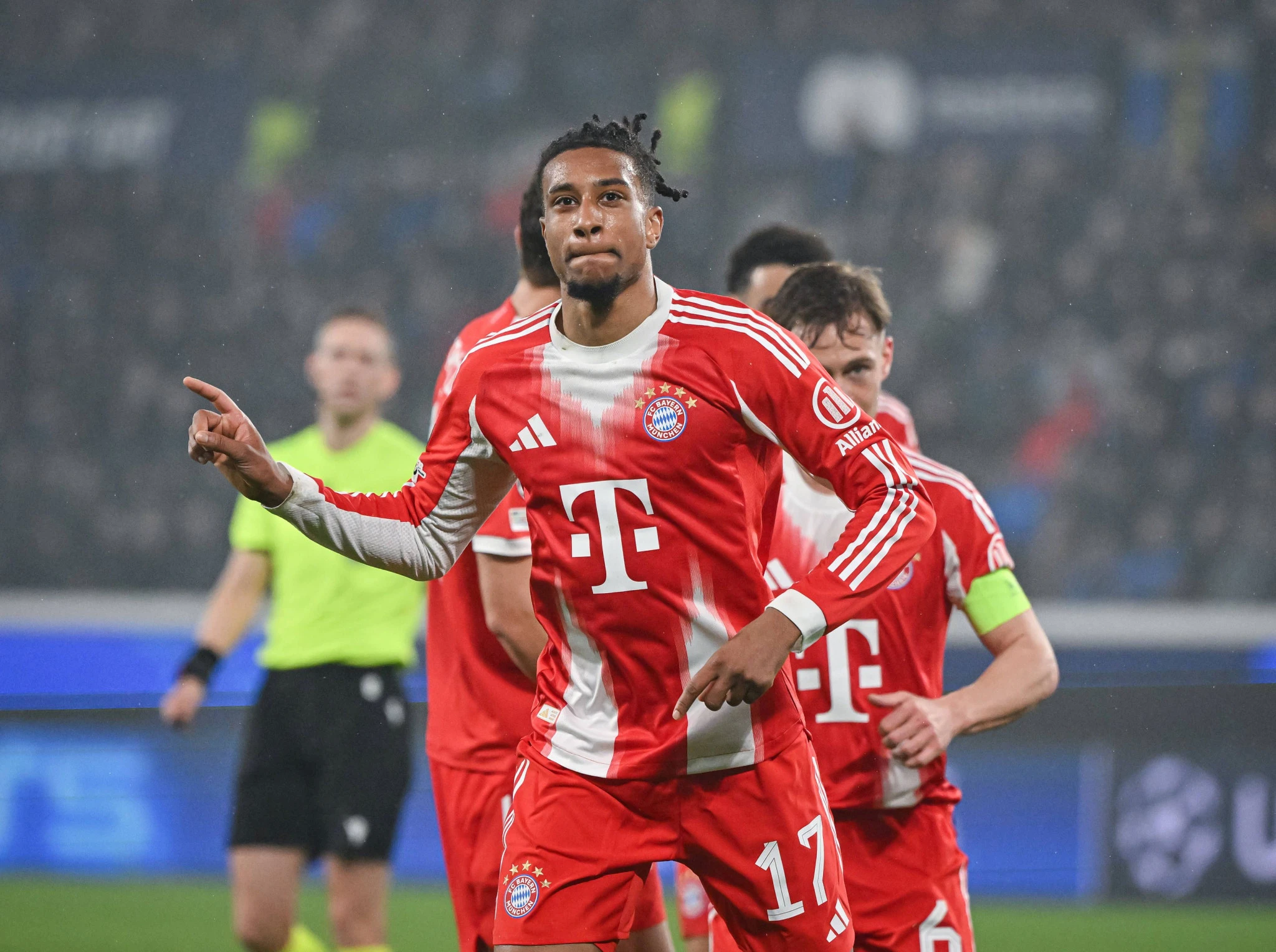 Ο Μίκαελ Ολίσε με τη φανέλα της Μπάγερν Μονάχου/ Πηγή: IMAGO