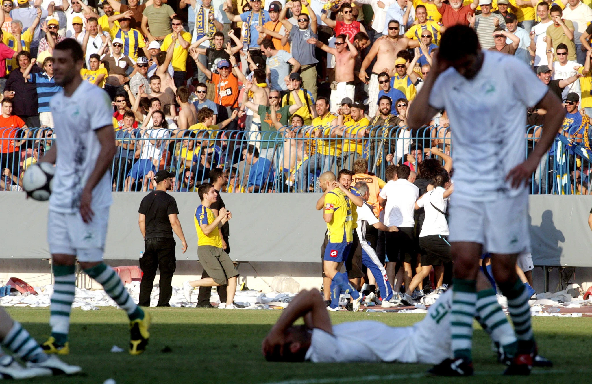 Κοντράστ συναισθημάτων μετά το γκολ ανόδου του Παλαιολόγου