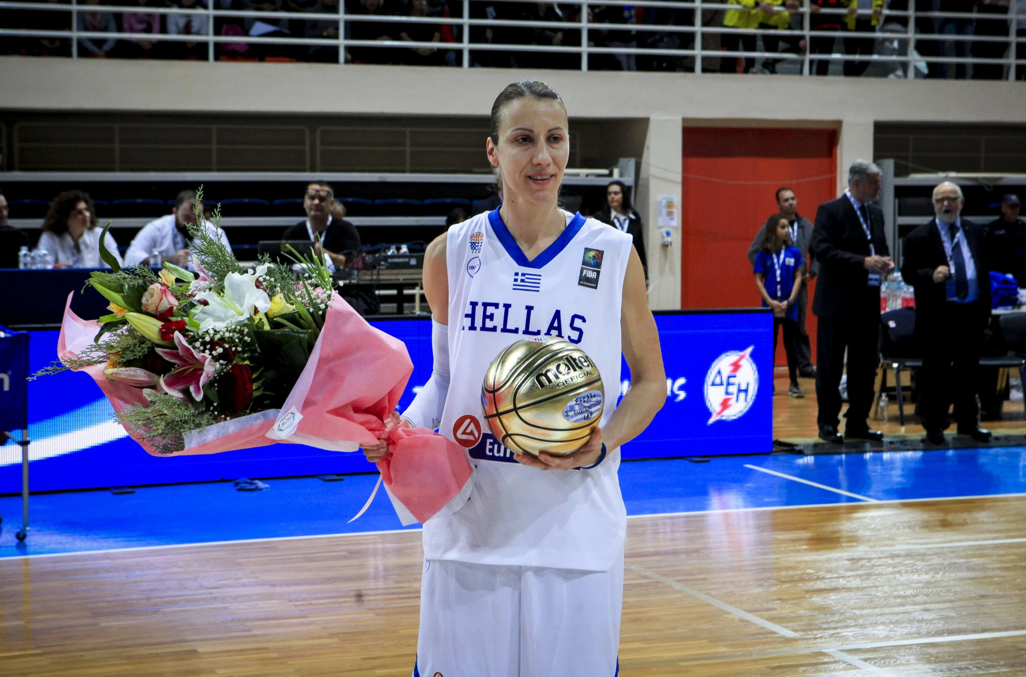 Η Στέλλα Καλτσίδου έγραψε ιστορία με τη φανέλα της «Επίσημης Αγαπημένης» / Πηγή: Eurokinissi