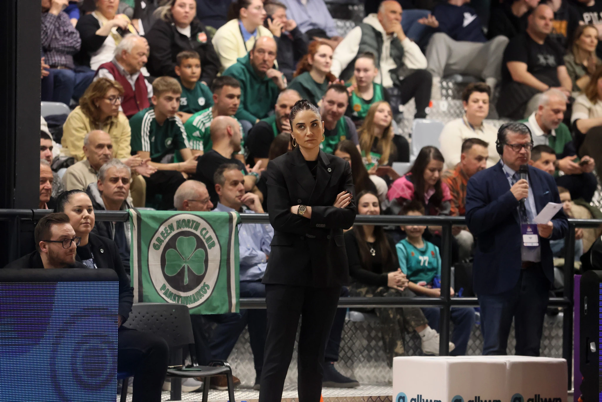 Η Σελέν Ερντέμ  στο παιχνίδι με τον Πρωτέα Βούλας / πηγή: intime